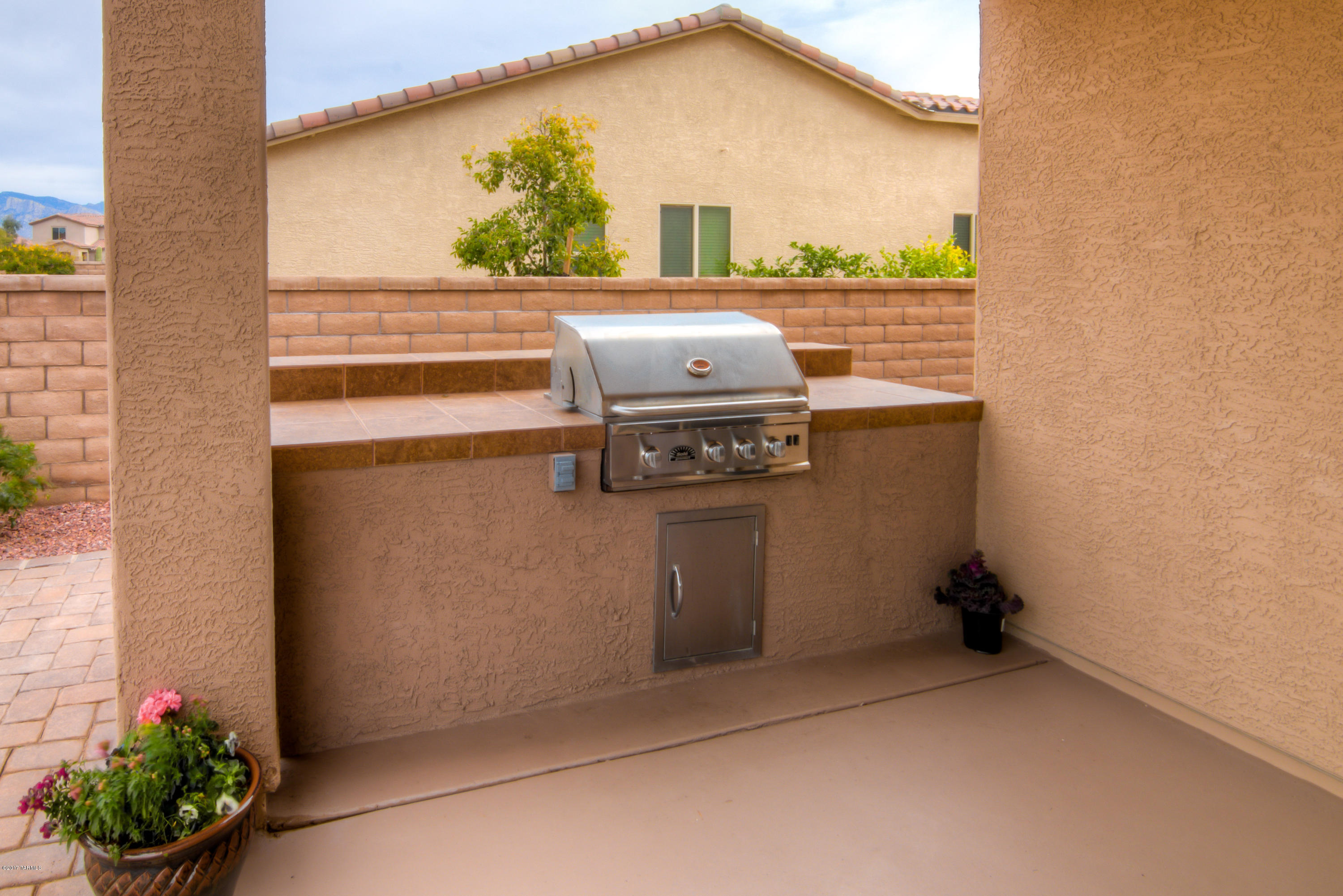 4370 W Windsor Ranch Place