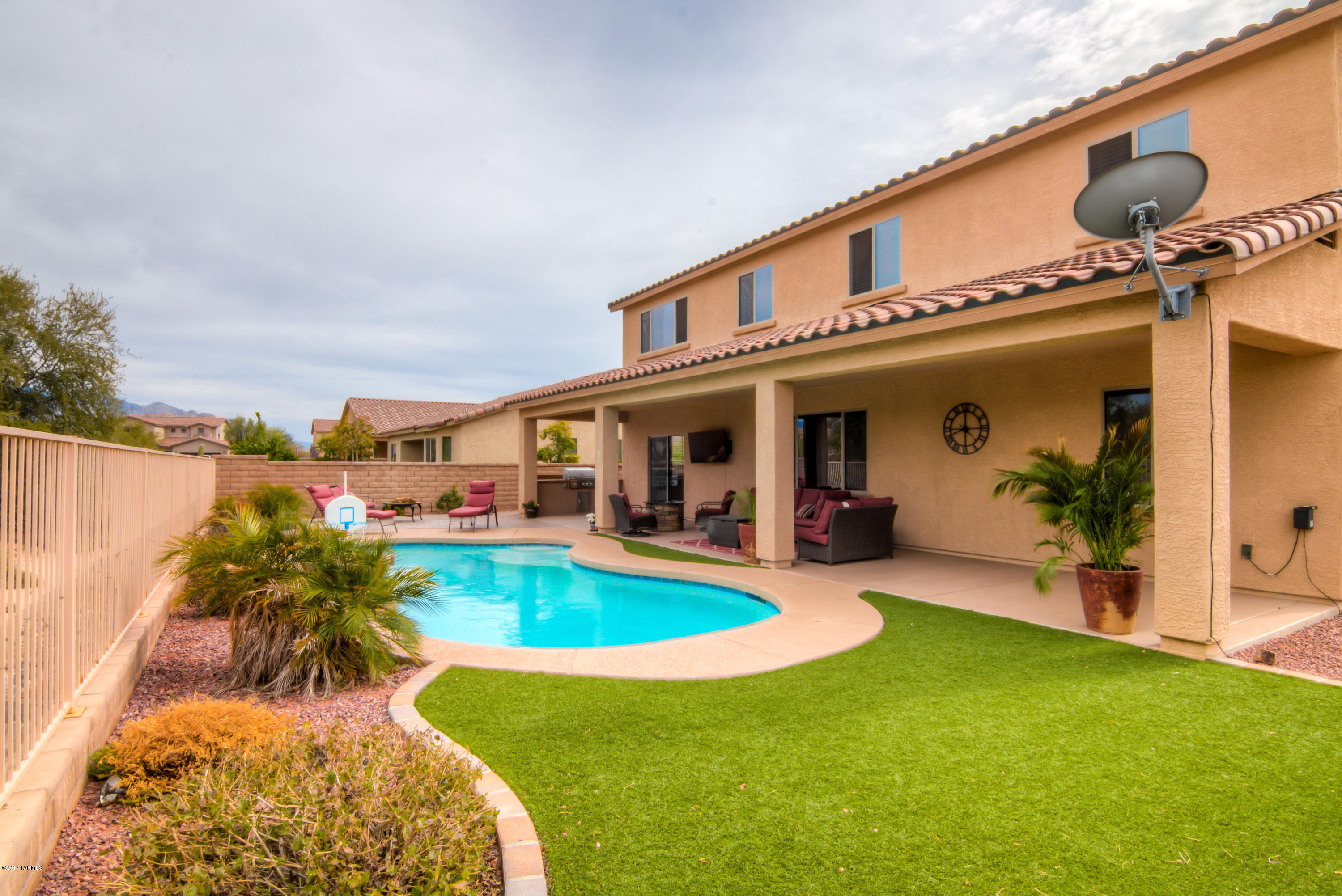 4370 W Windsor Ranch Place