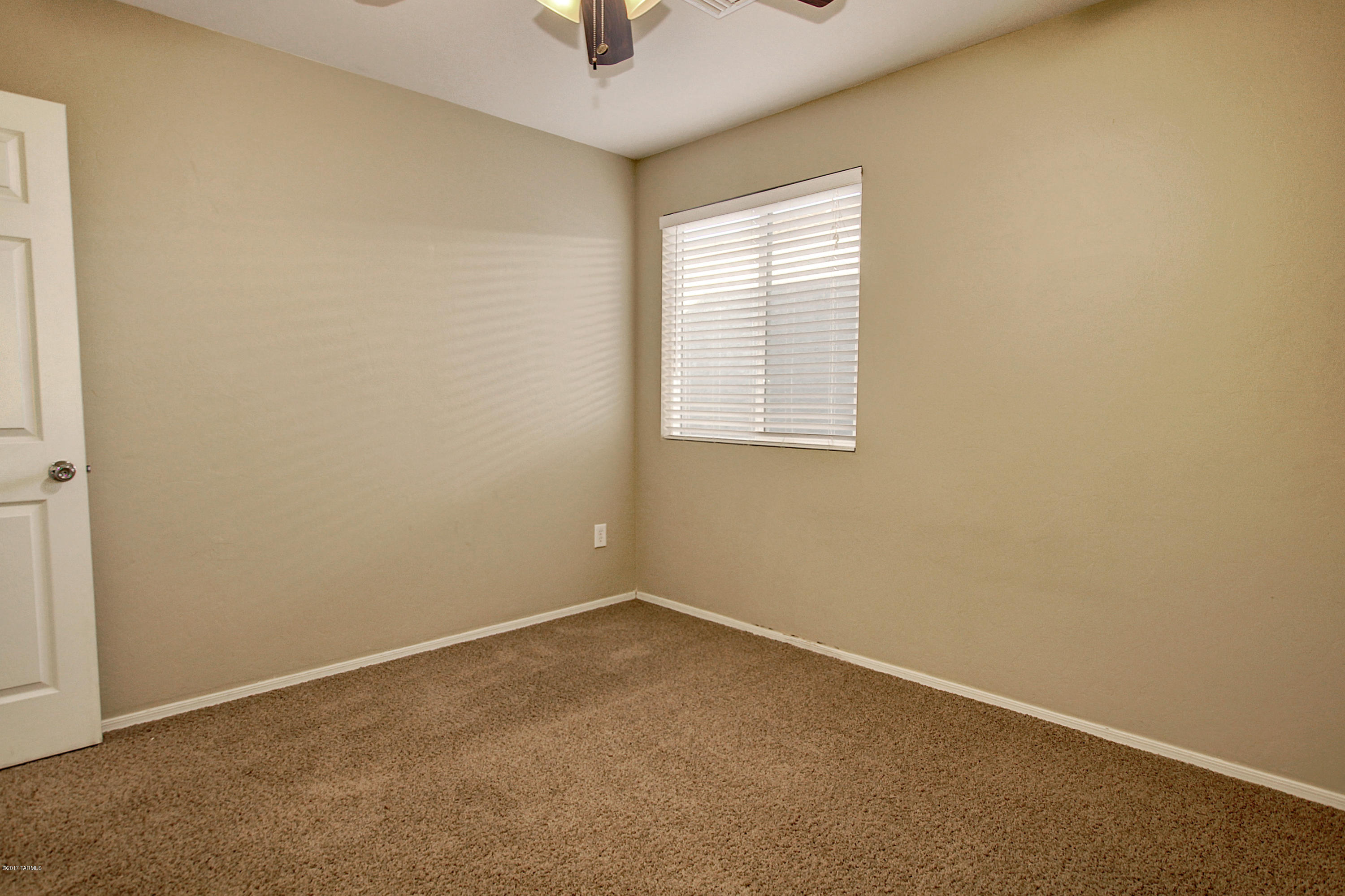 5140 E Desert Straw Lane