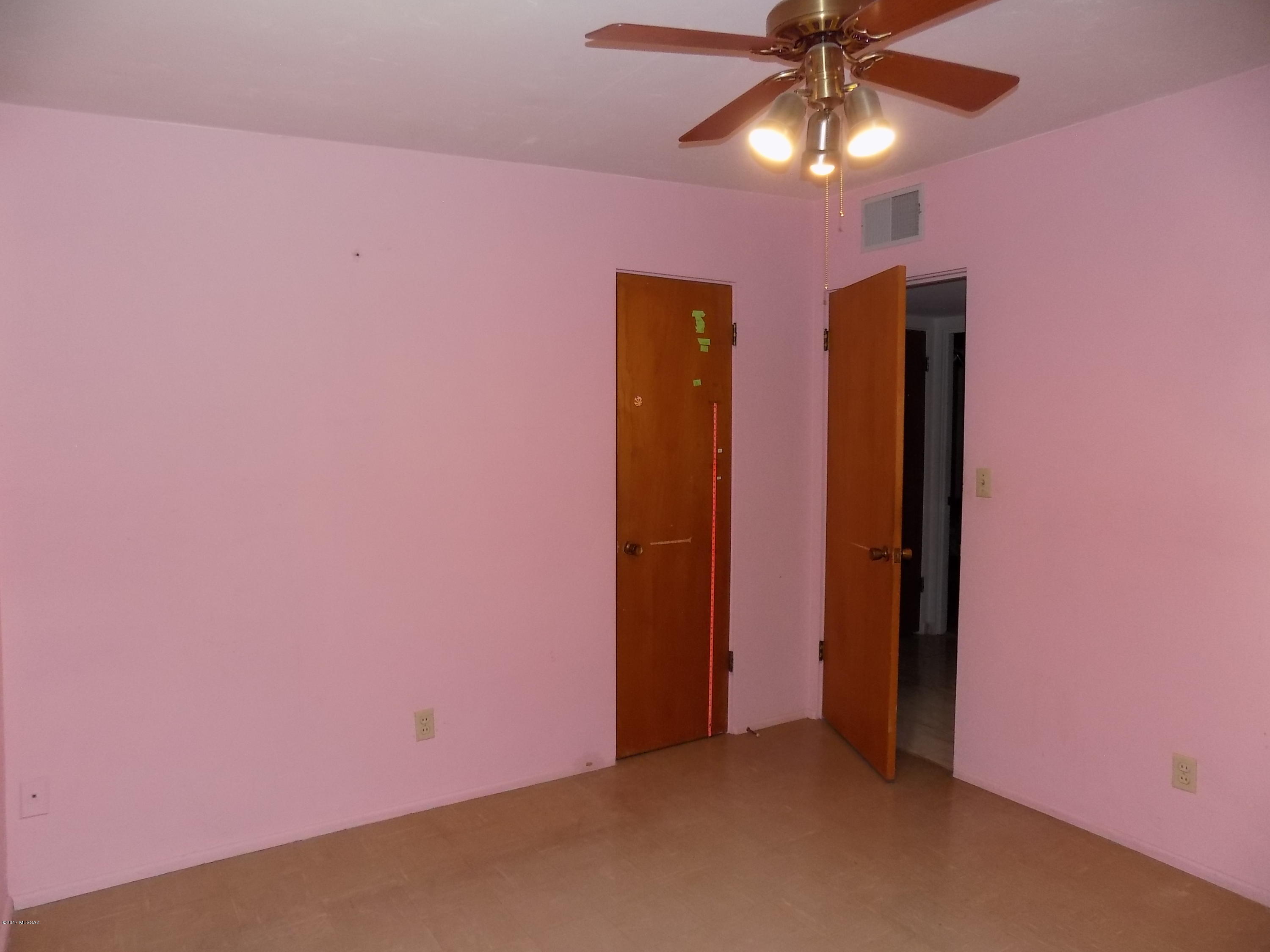 6825 E Calle Marte