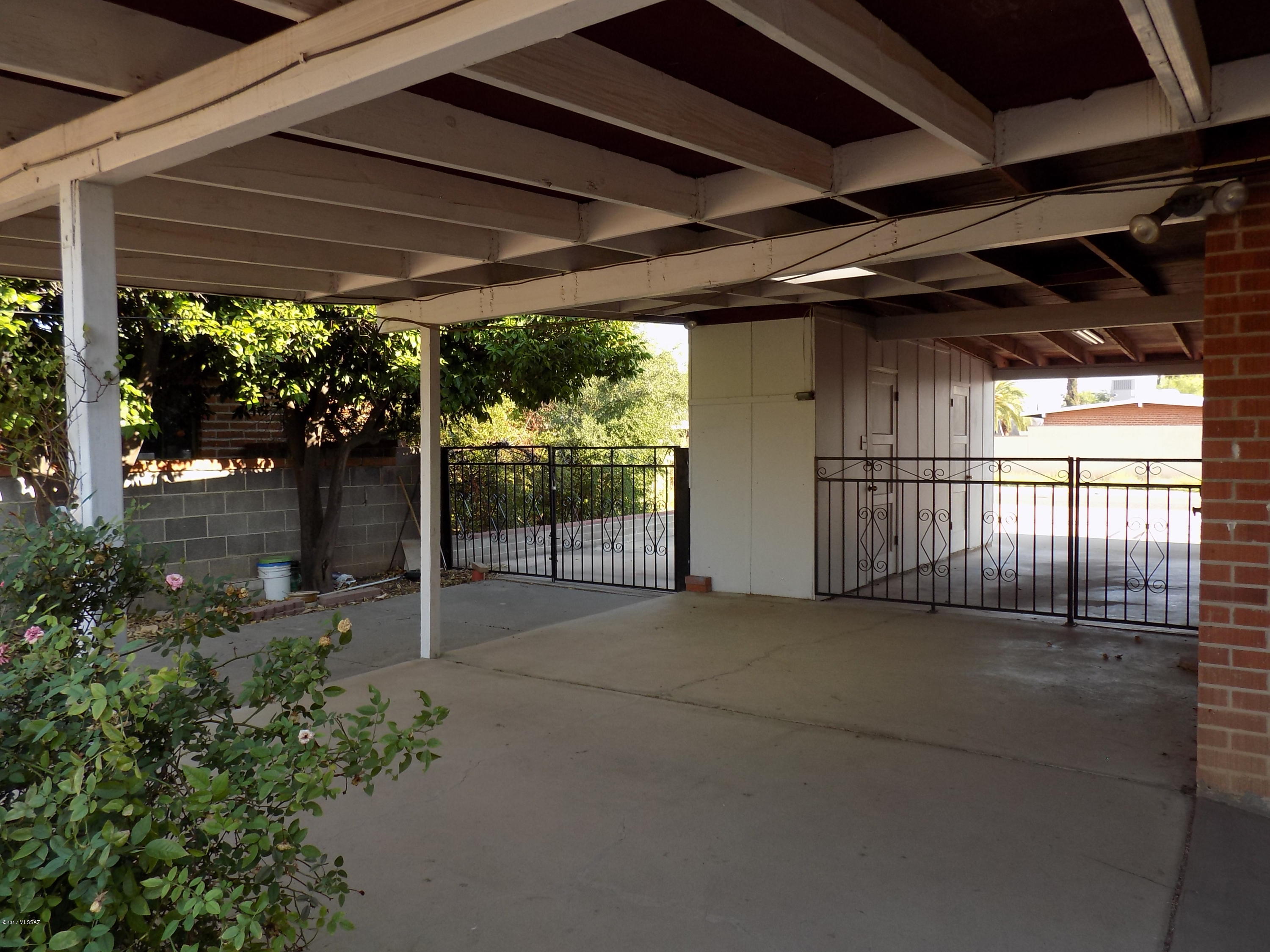 6825 E Calle Marte