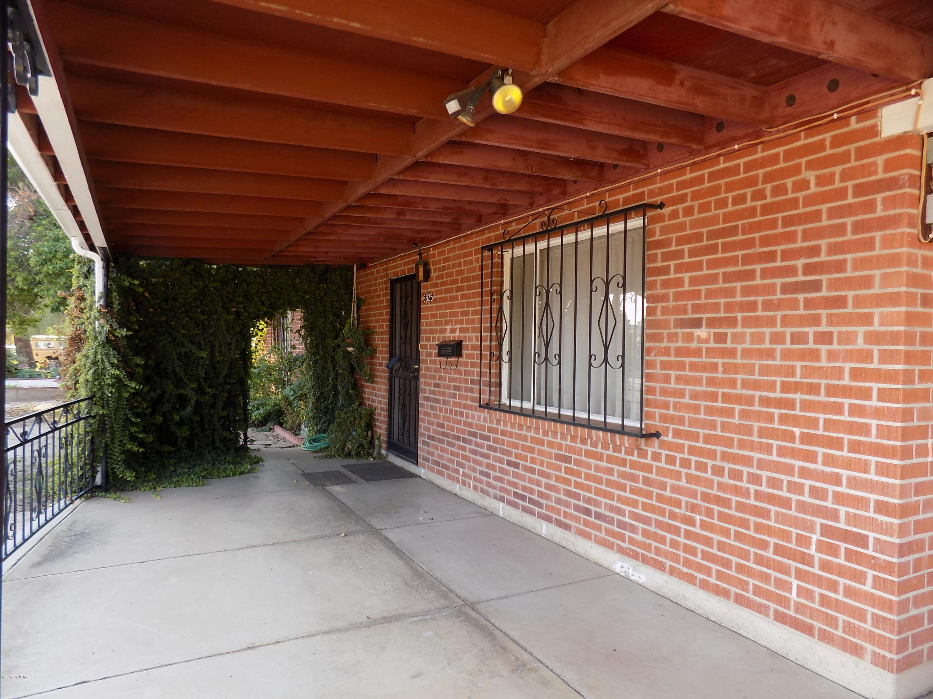 6825 E Calle Marte