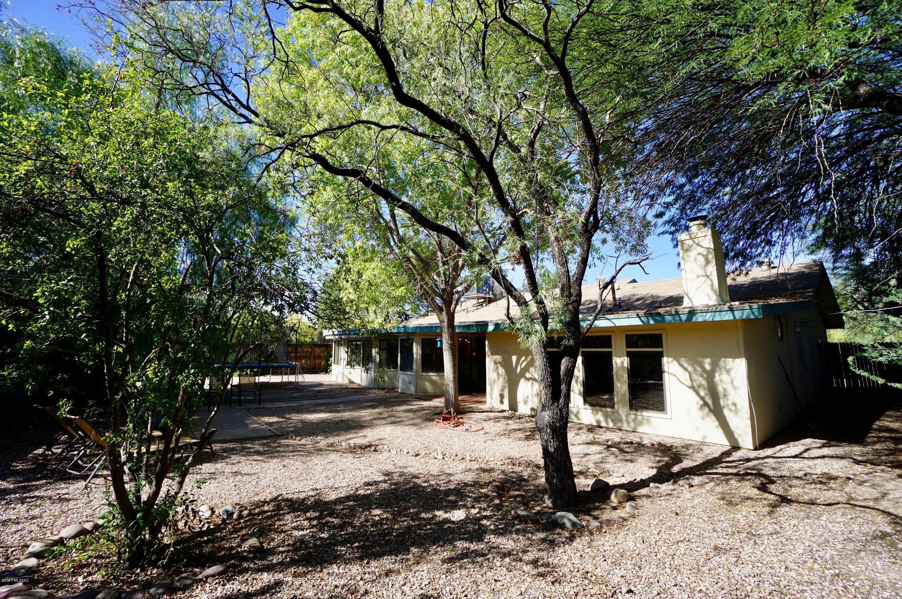 2150 S Cerro Drive