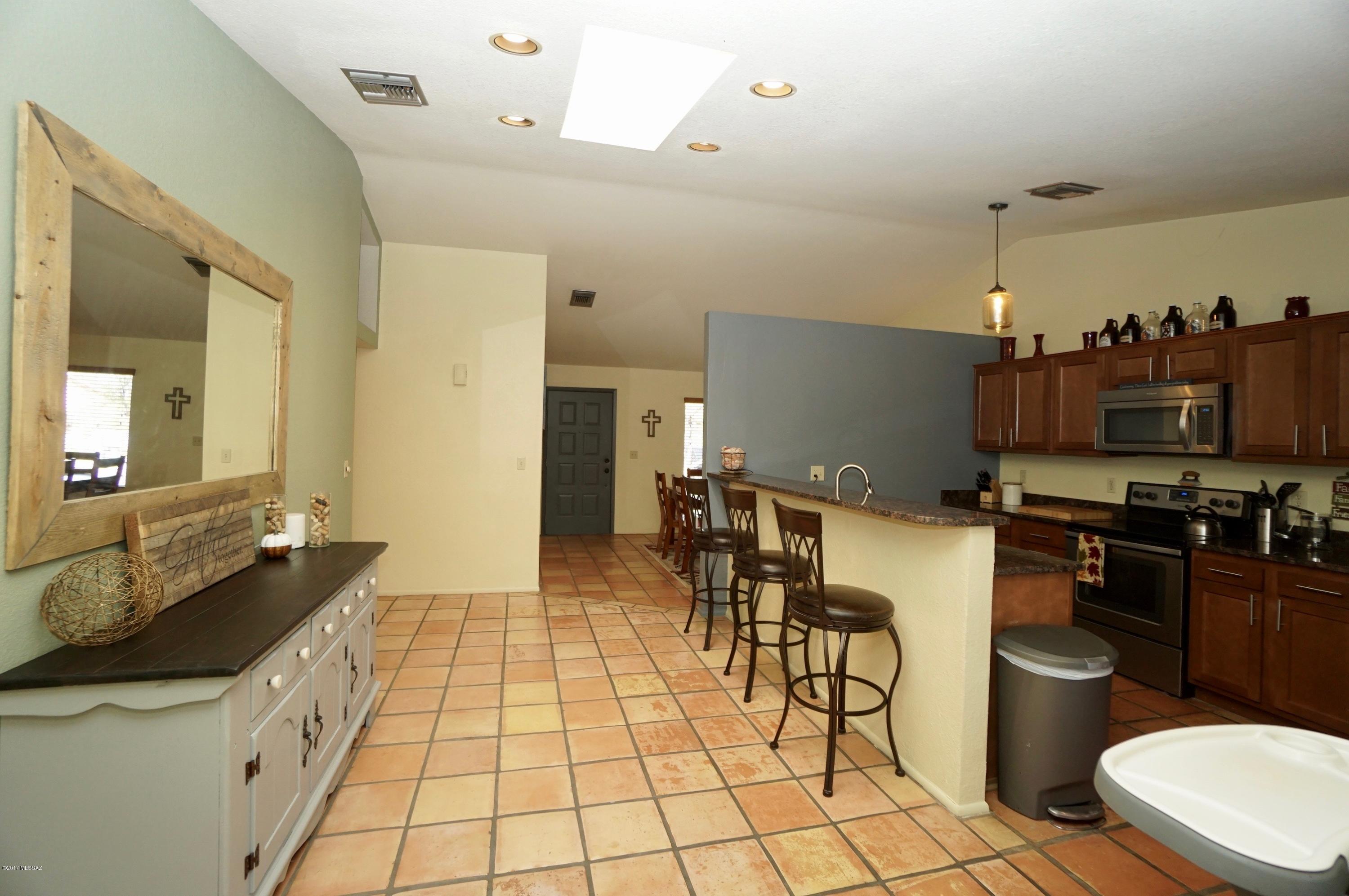 2150 S Cerro Drive