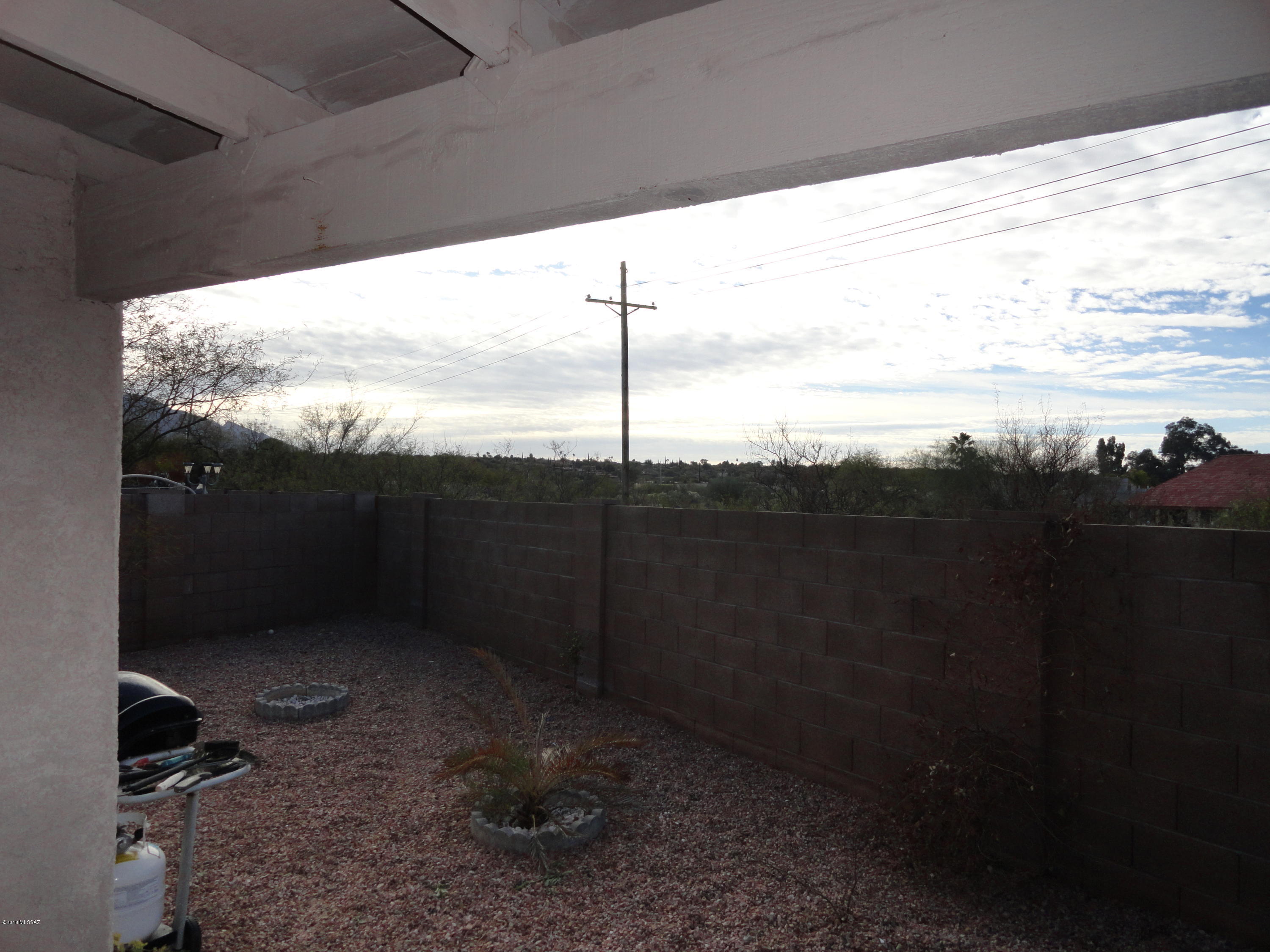 2339 W Tortolita Bluffs Drive