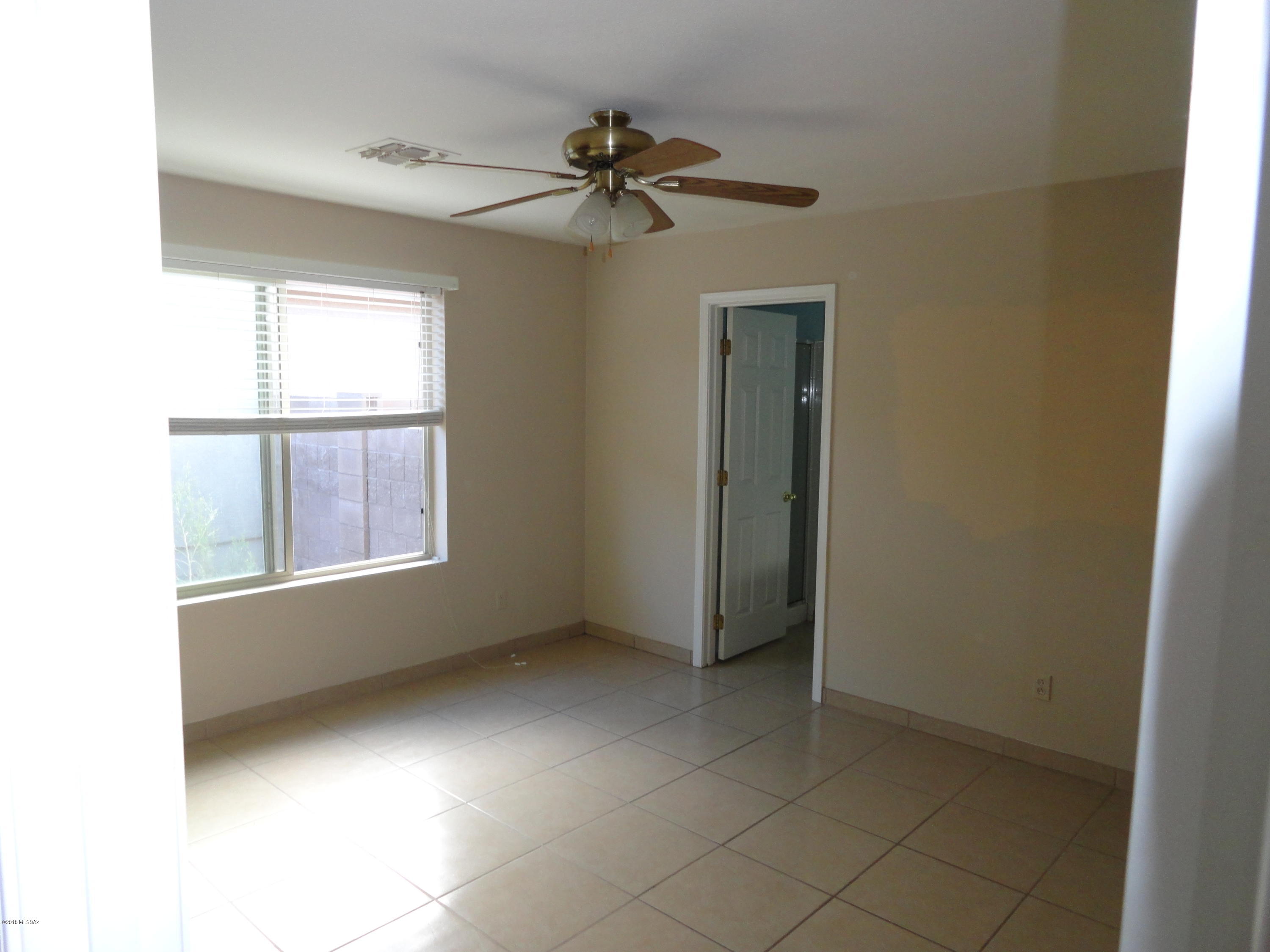 2339 W Tortolita Bluffs Drive