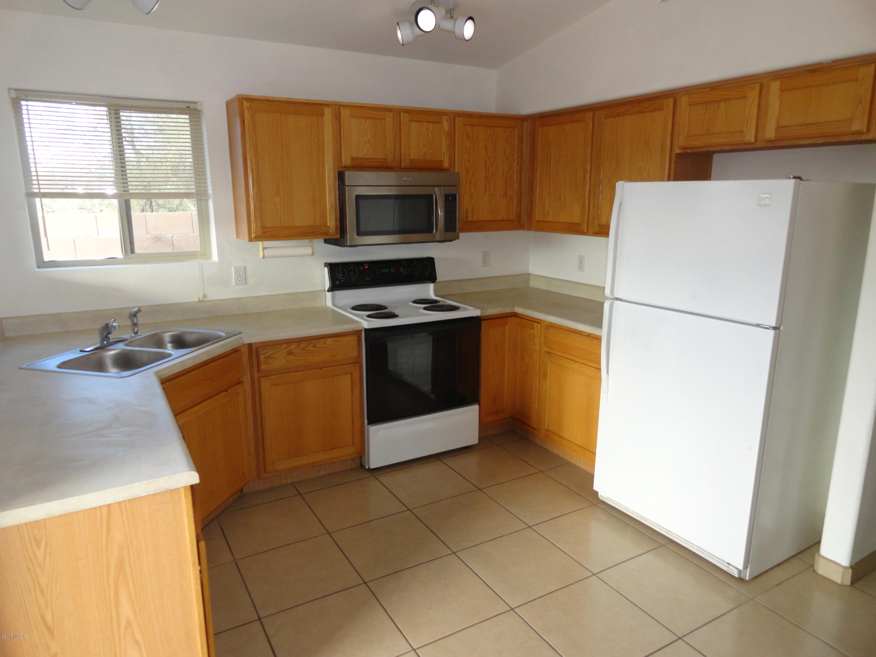 2339 W Tortolita Bluffs Drive