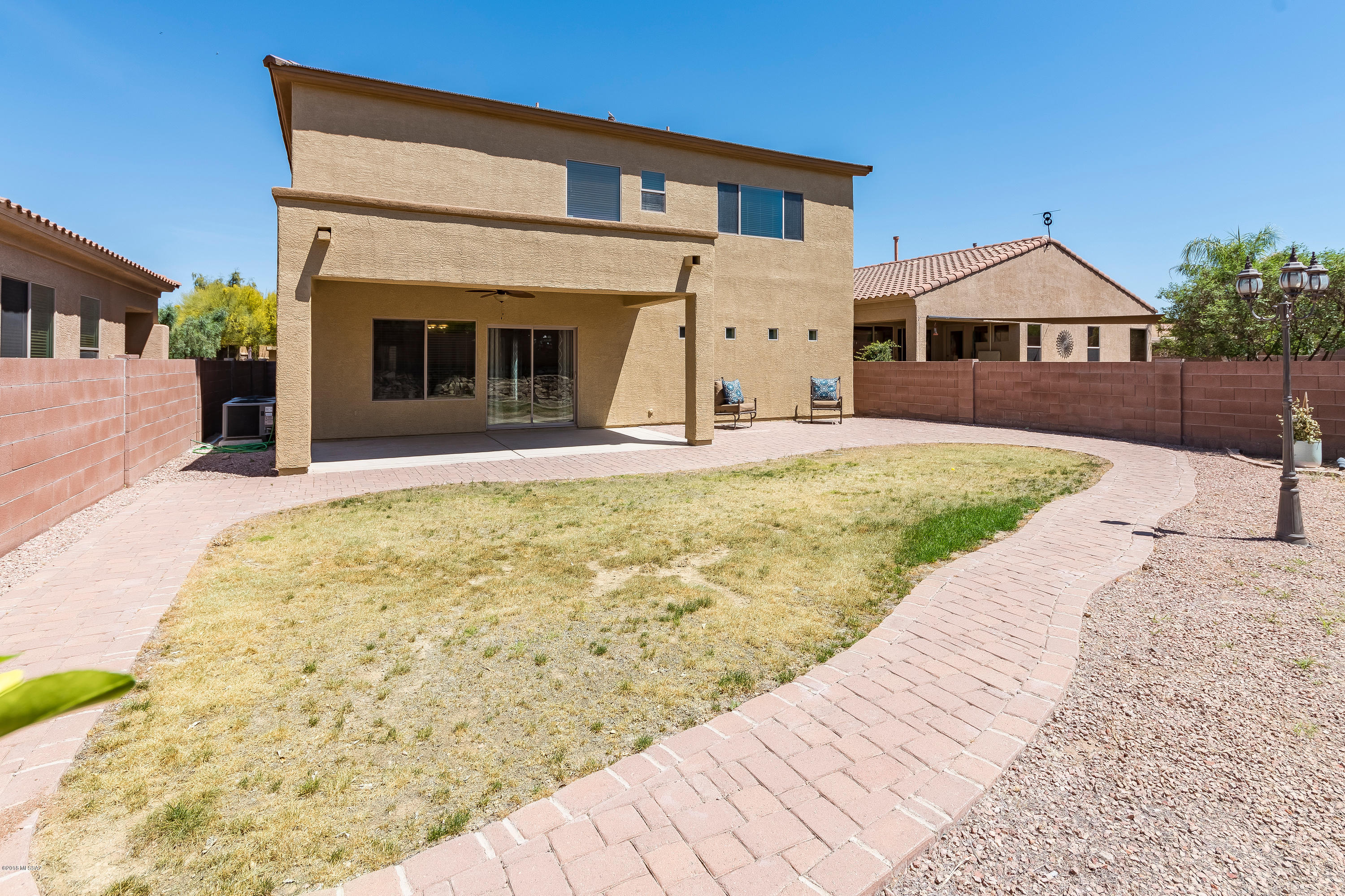 15210 S Via Lago Del Encanto