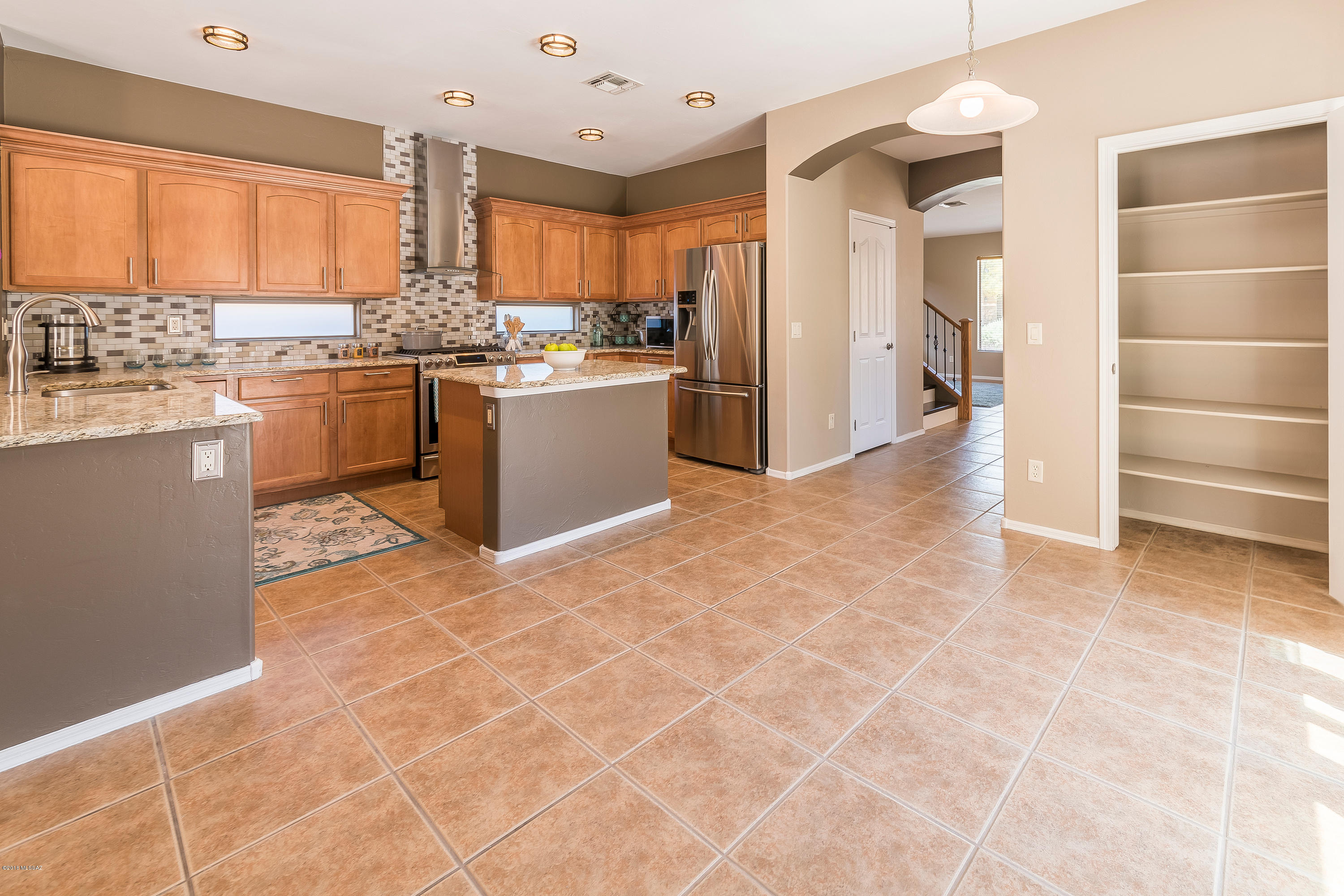 15210 S Via Lago Del Encanto