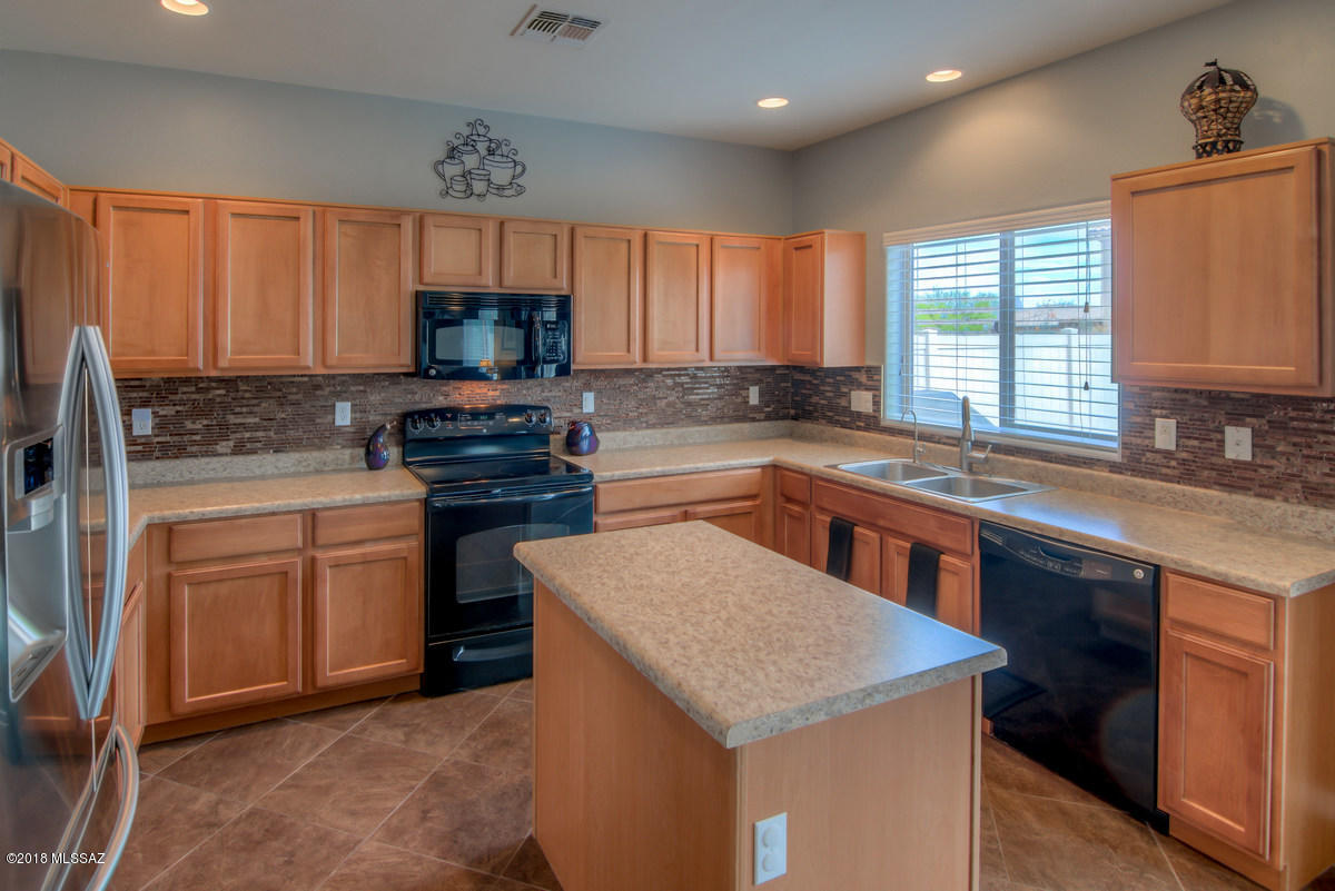 21114 E Frontier Road