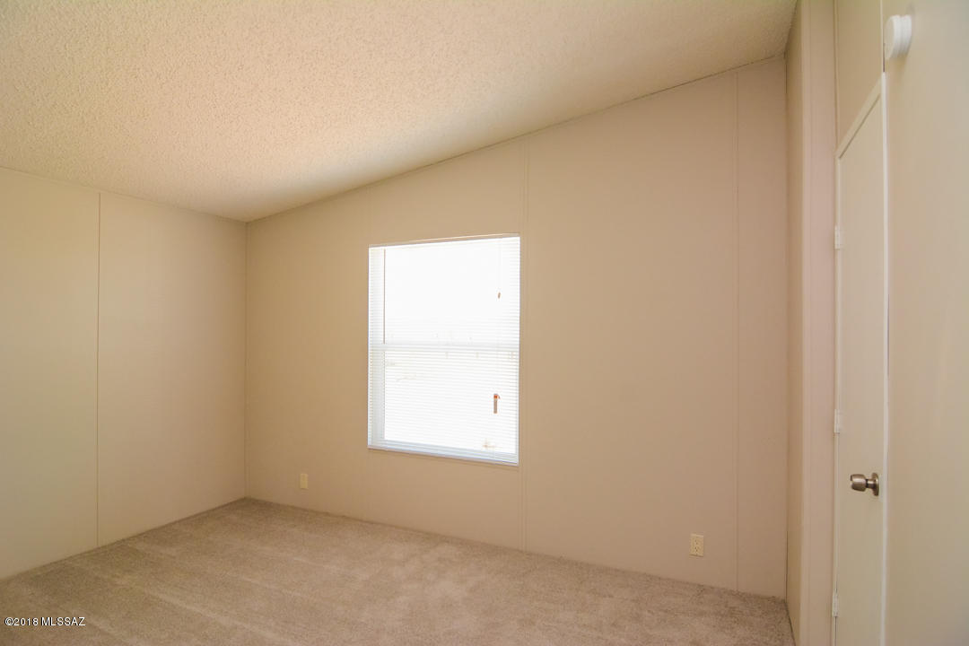 10345 N Mcginnis Road