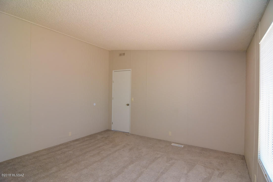 10345 N Mcginnis Road