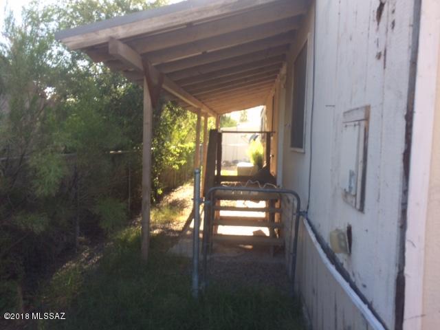 4722 N Brookline Court Unit: 17