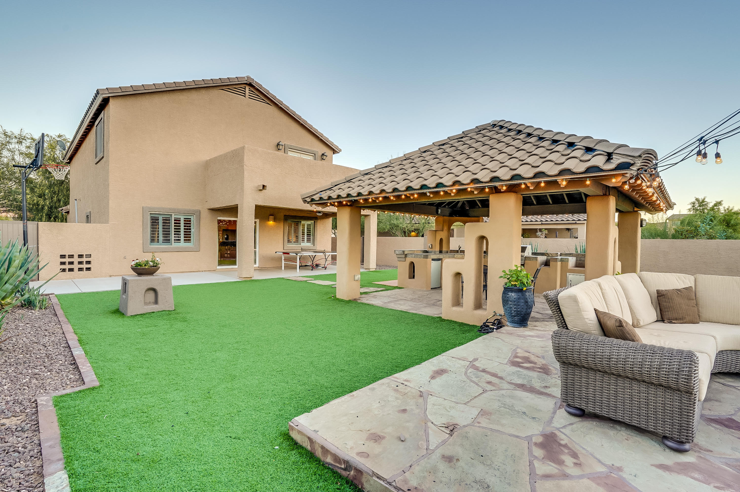8785 N Moonfire Drive