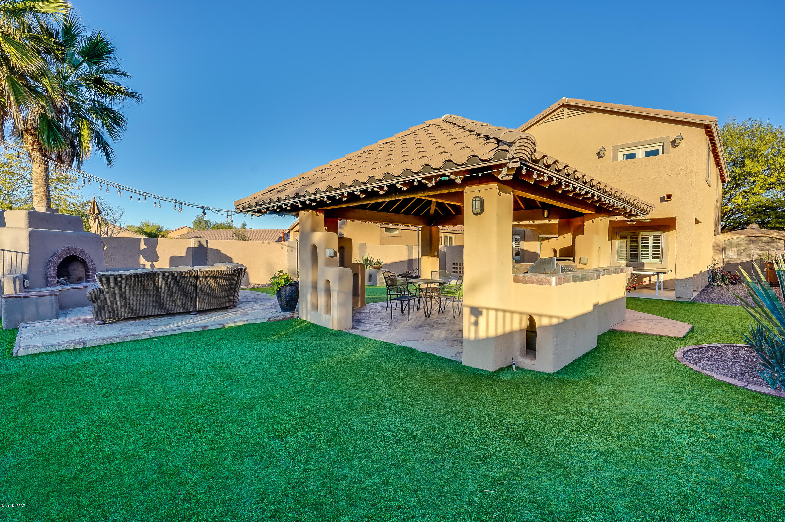 8785 N Moonfire Drive