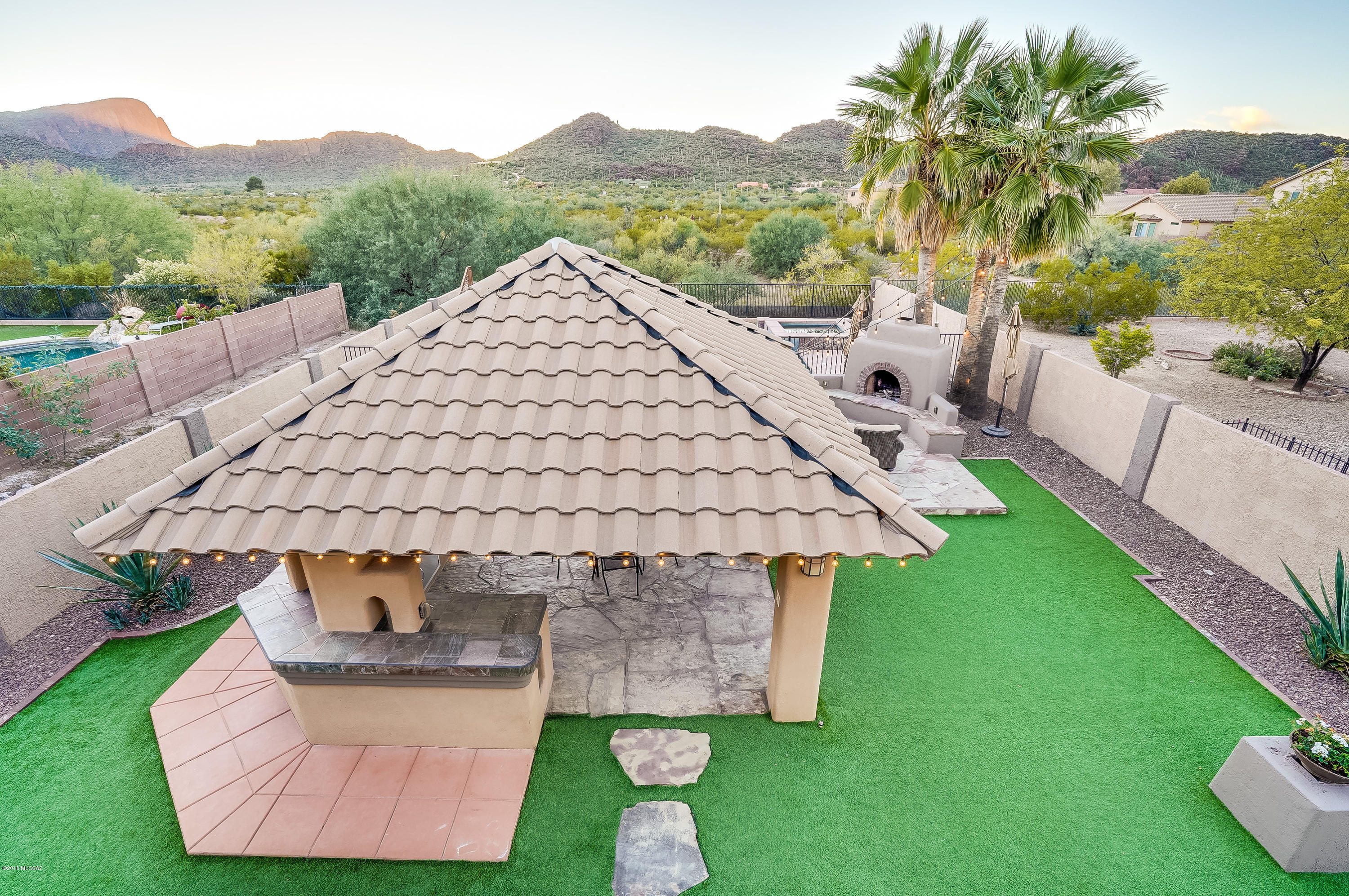 8785 N Moonfire Drive