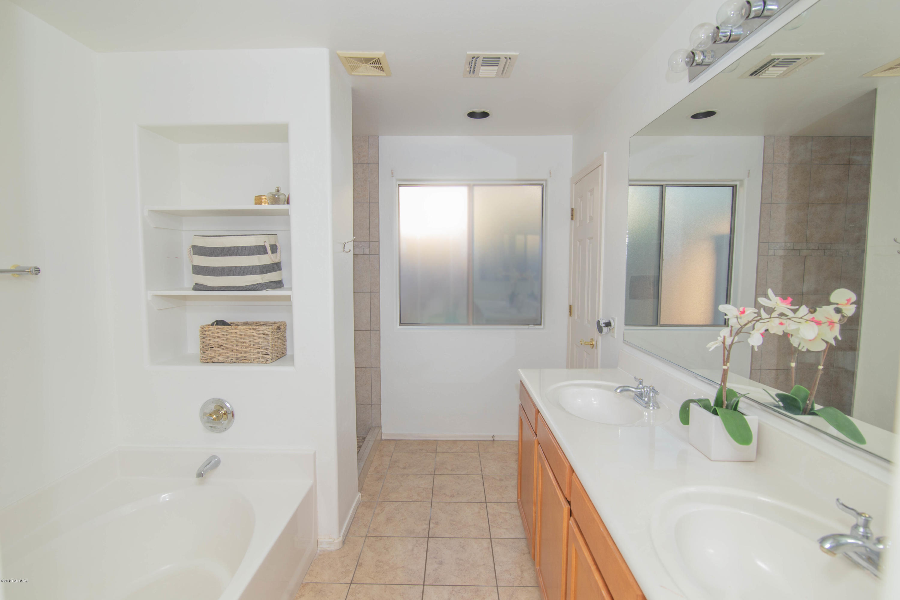 5538 W Crimson Bluff Drive