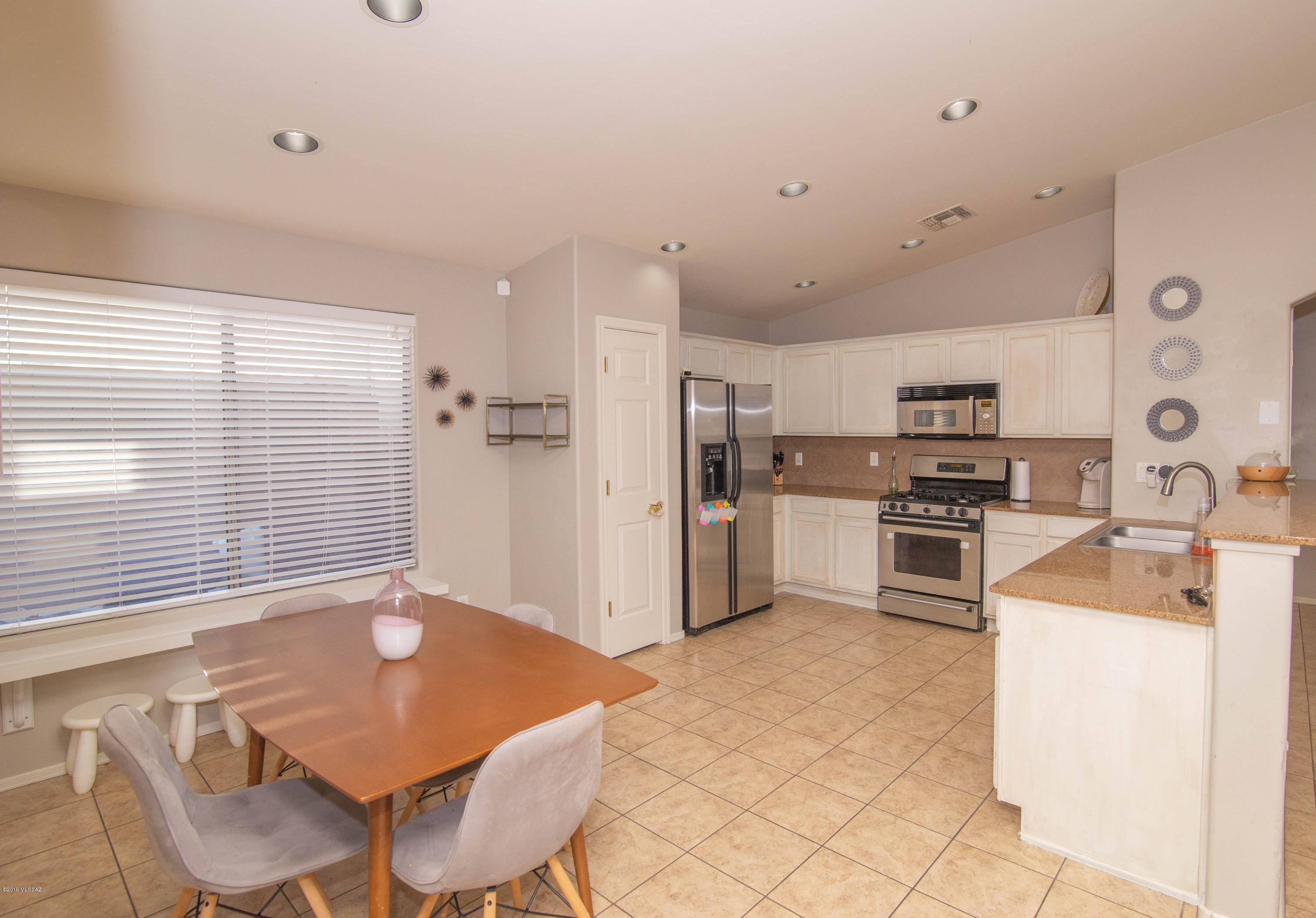 5538 W Crimson Bluff Drive