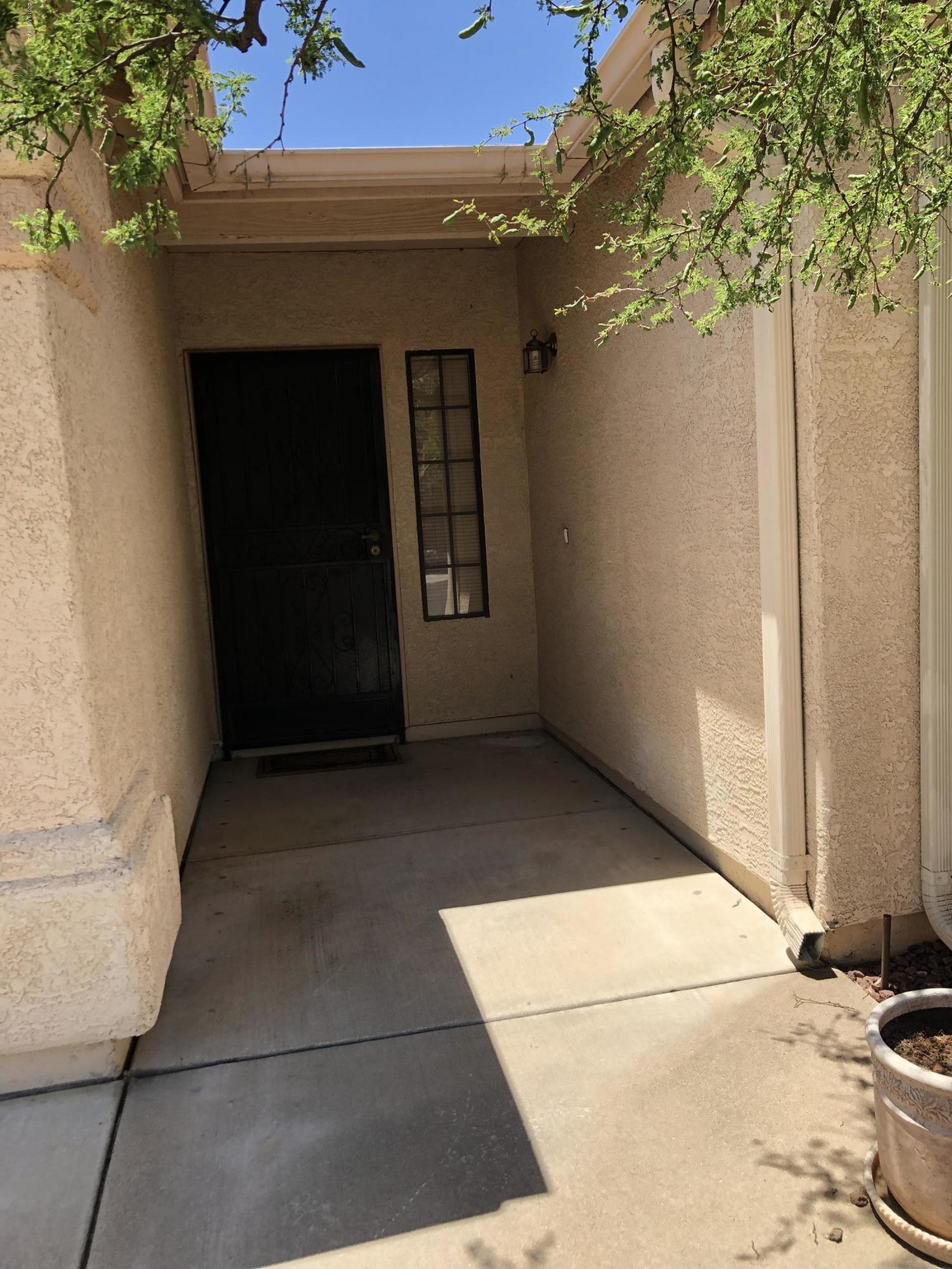 2987 W Country Meadow Drive