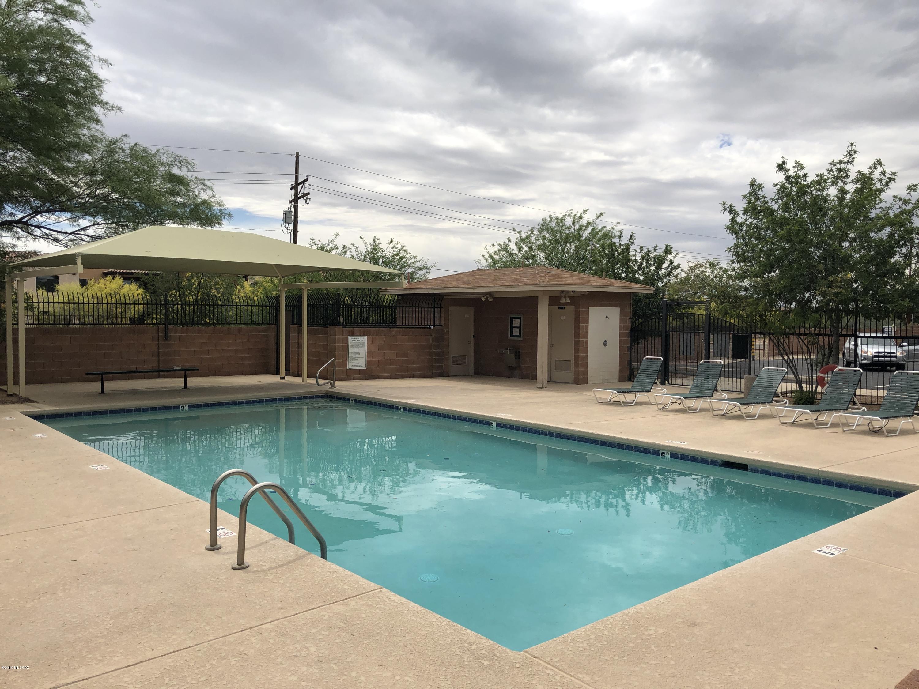 2987 W Country Meadow Drive