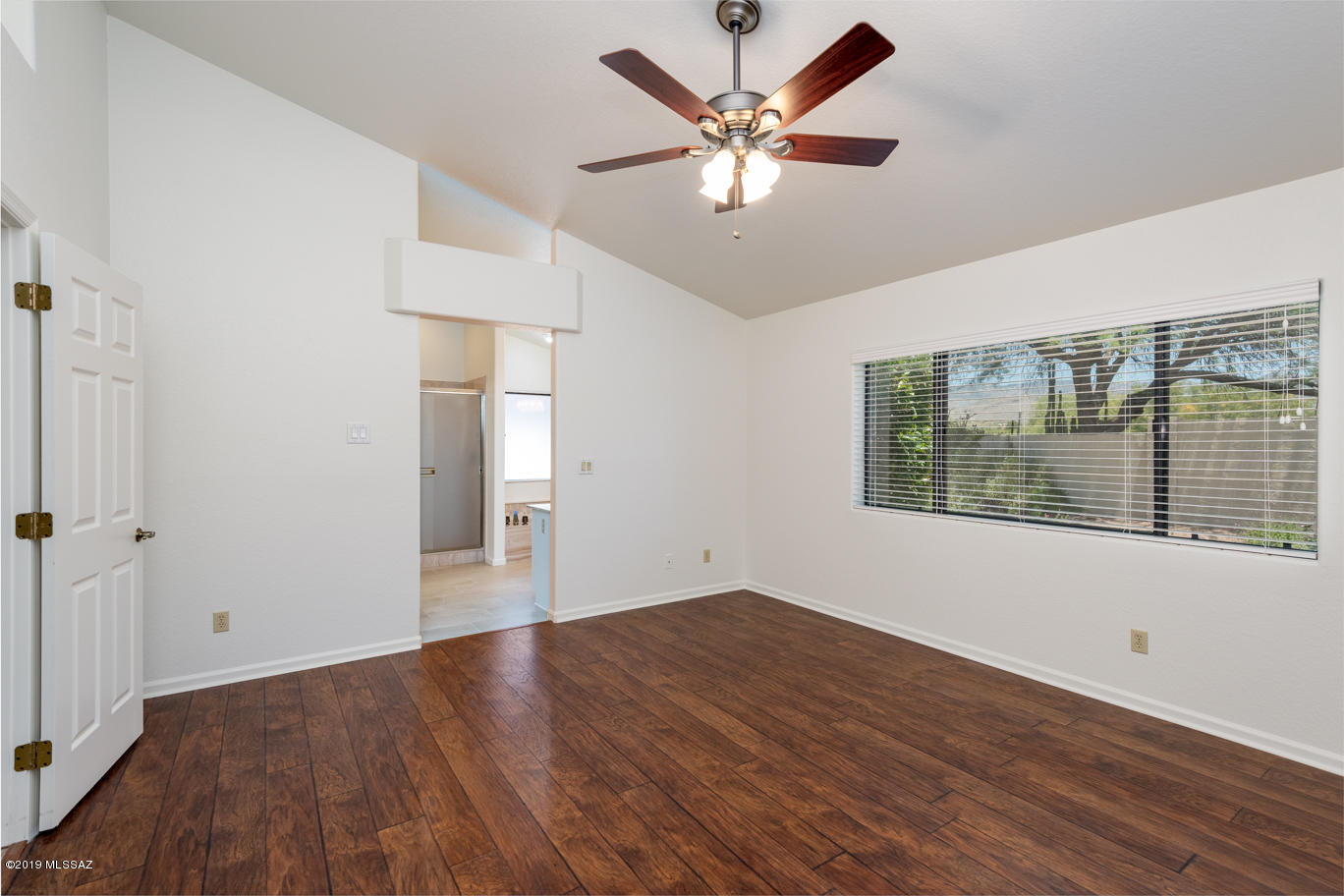 7425 E Riverbank Loop