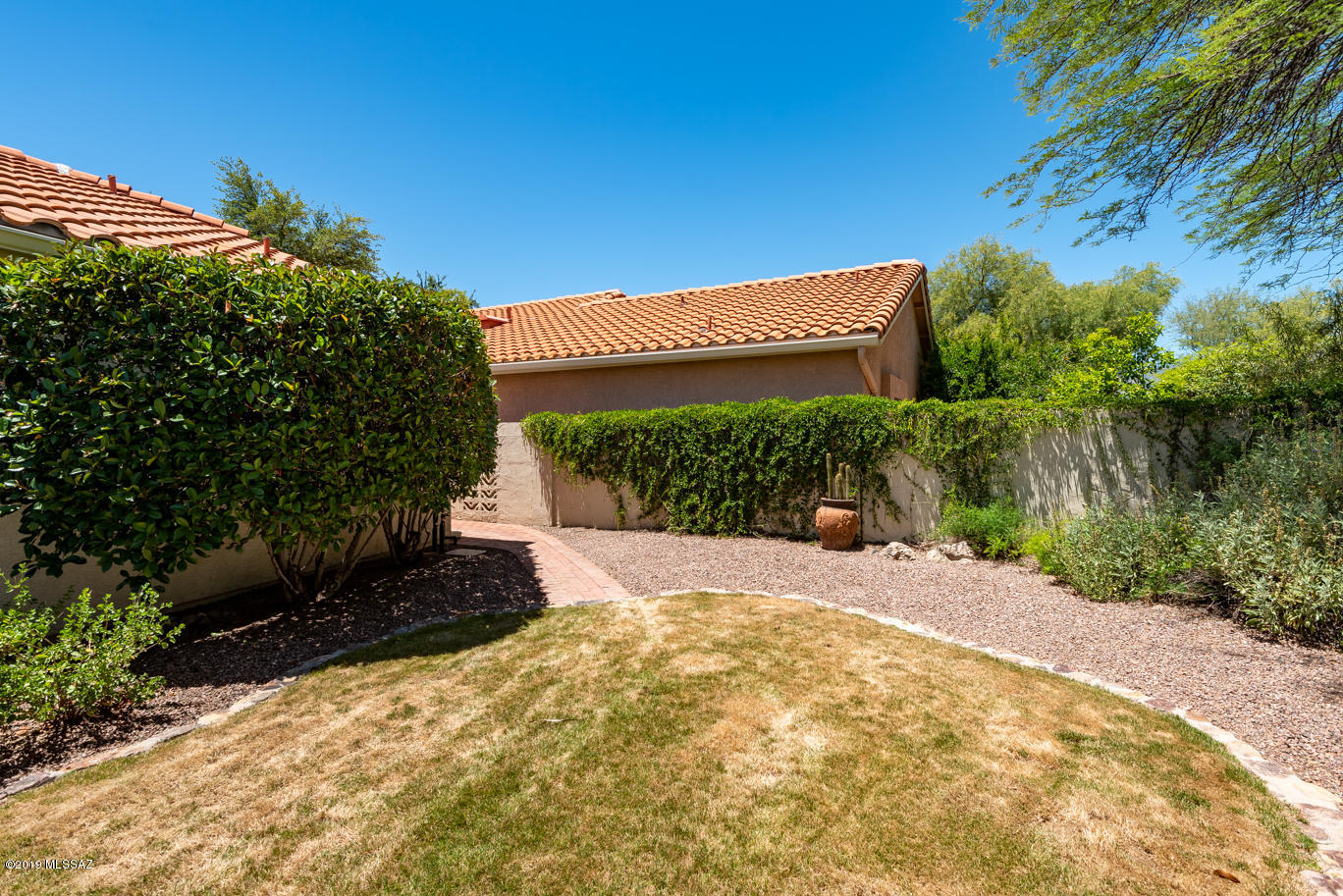 7425 E Riverbank Loop