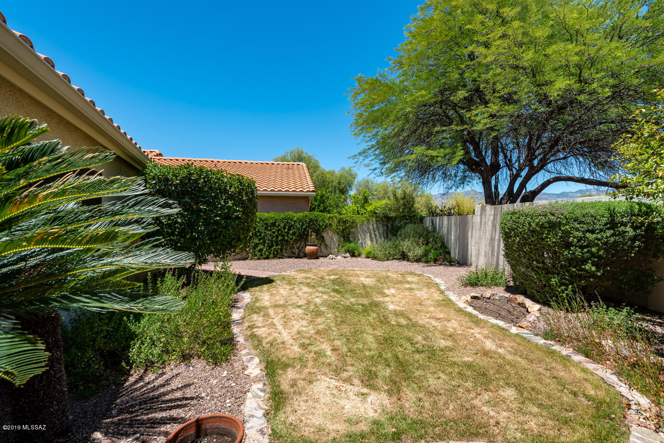 7425 E Riverbank Loop