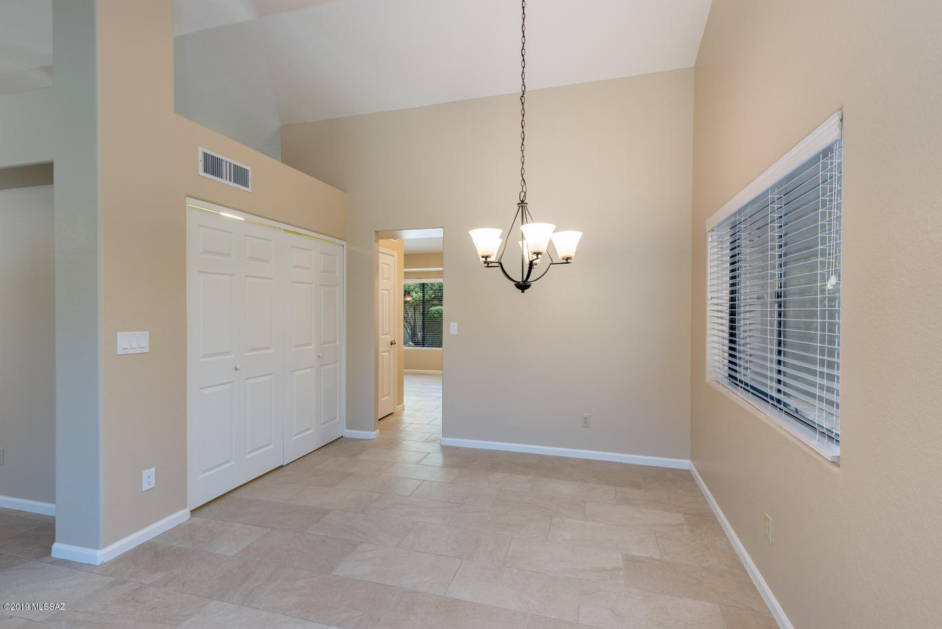 7425 E Riverbank Loop