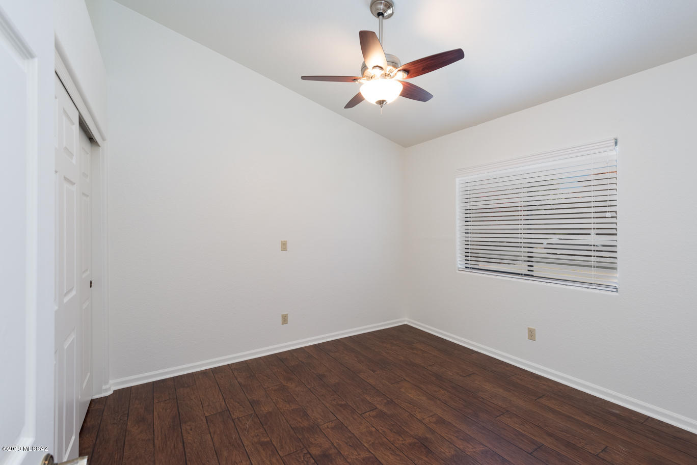 7425 E Riverbank Loop