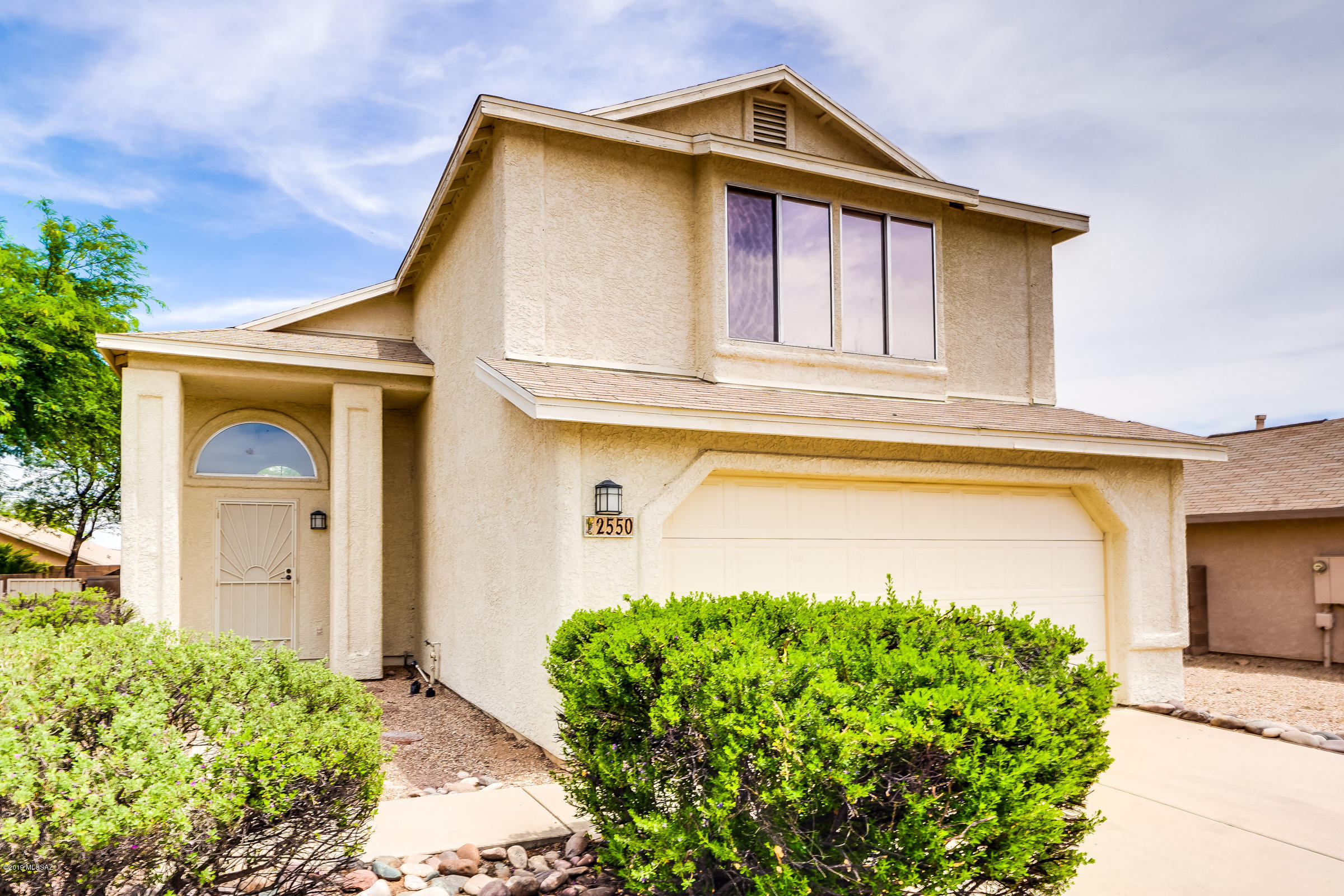 2550 W Drachman Street