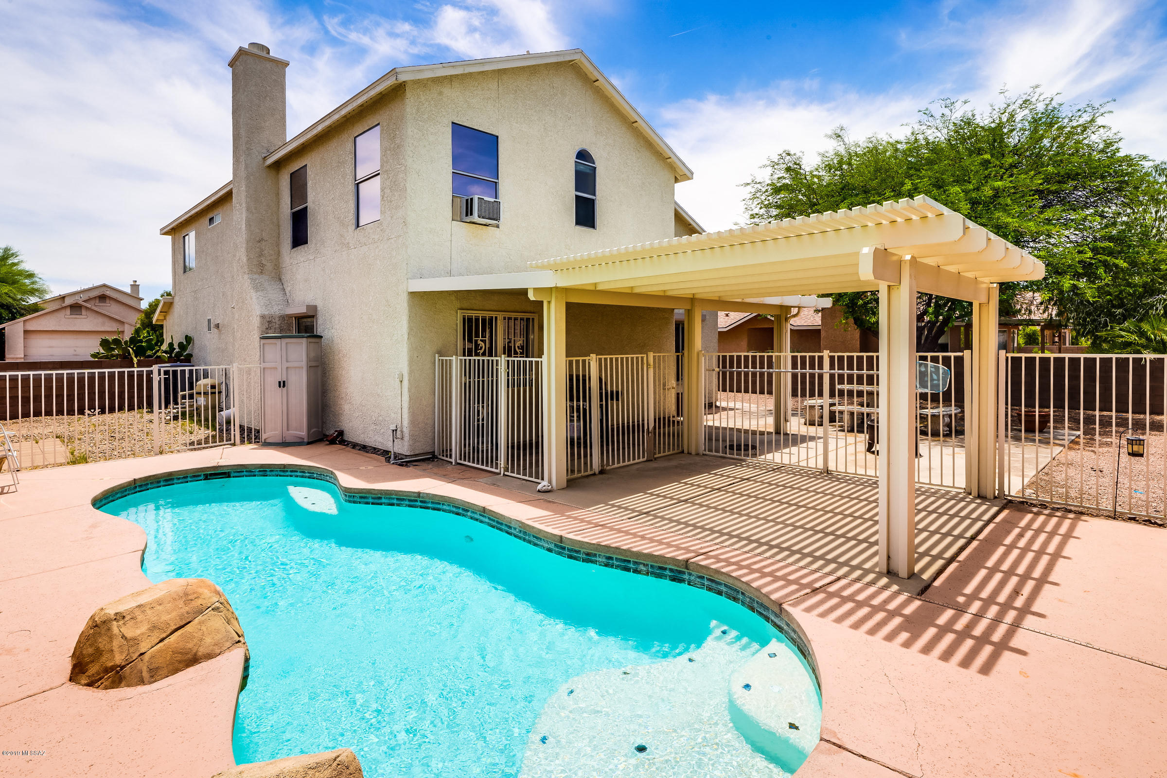 2550 W Drachman Street