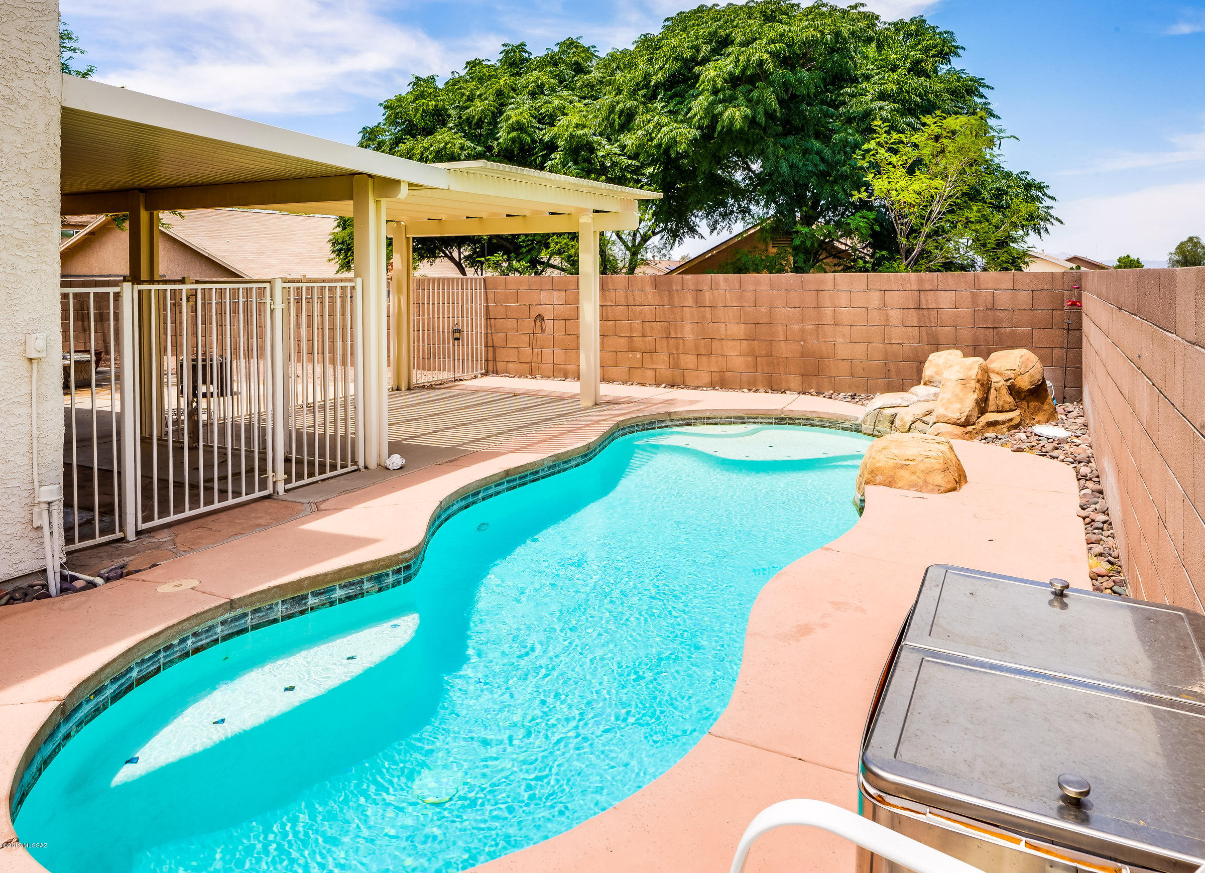 2550 W Drachman Street