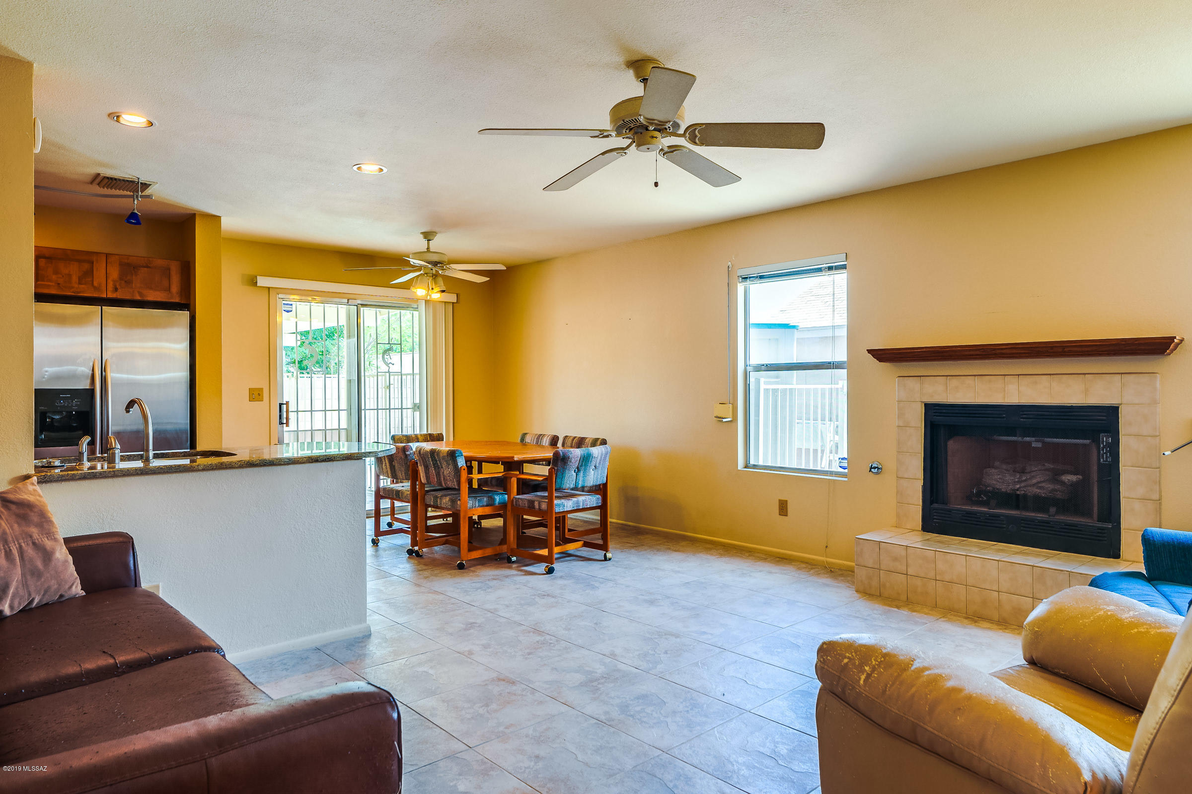 2550 W Drachman Street