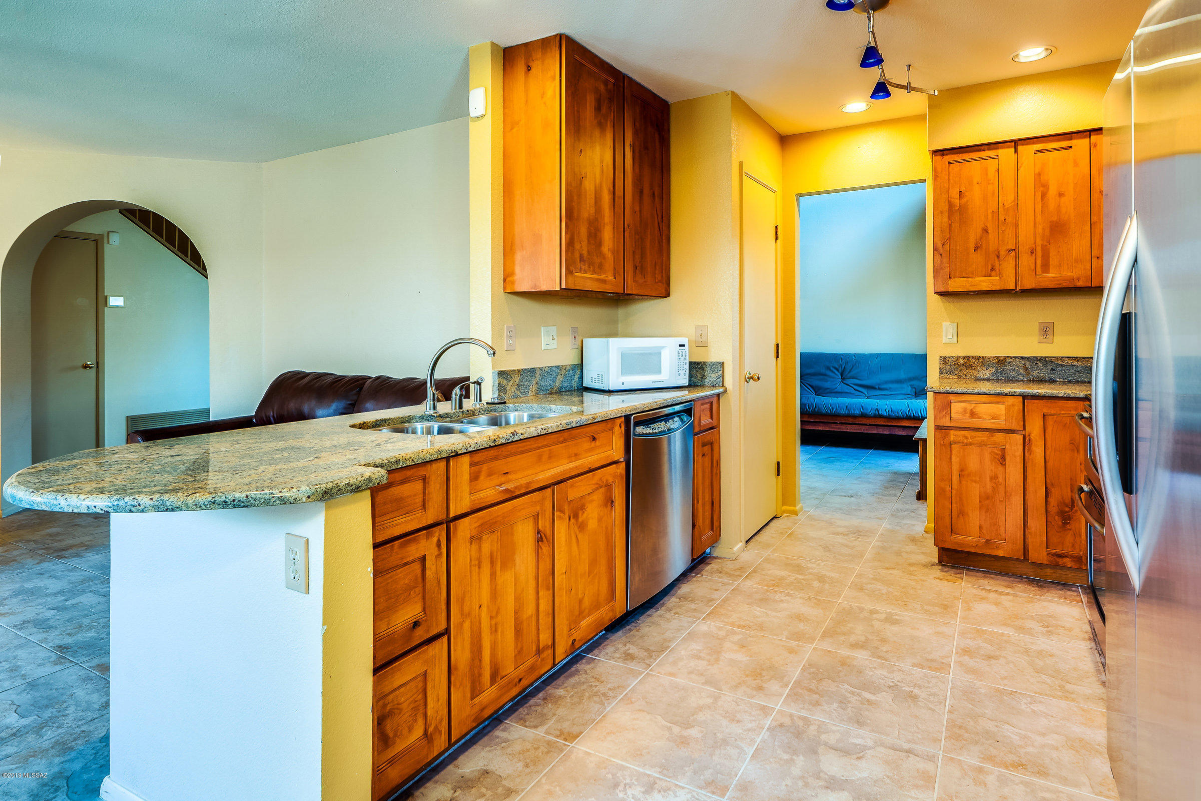 2550 W Drachman Street
