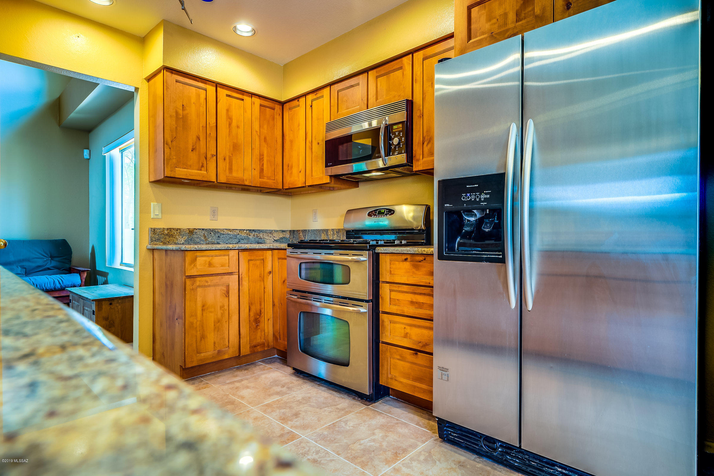 2550 W Drachman Street