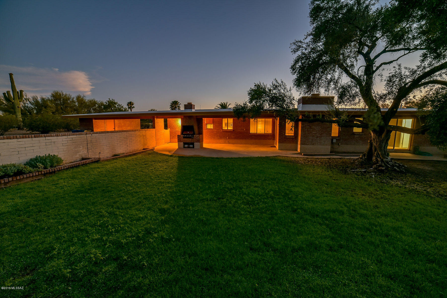 980 W Comobabi Drive