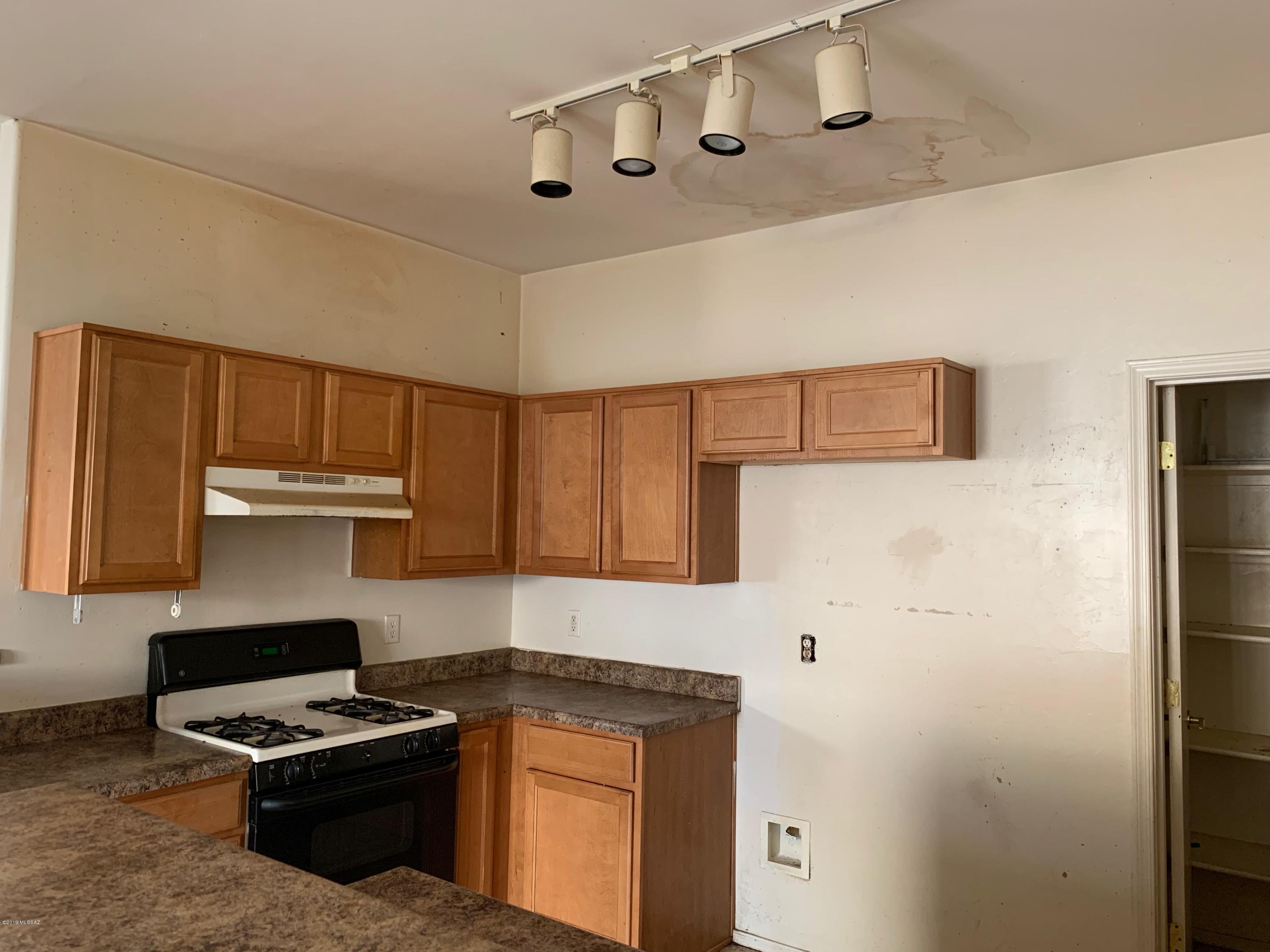 3711 Drexel Manor Stravenue