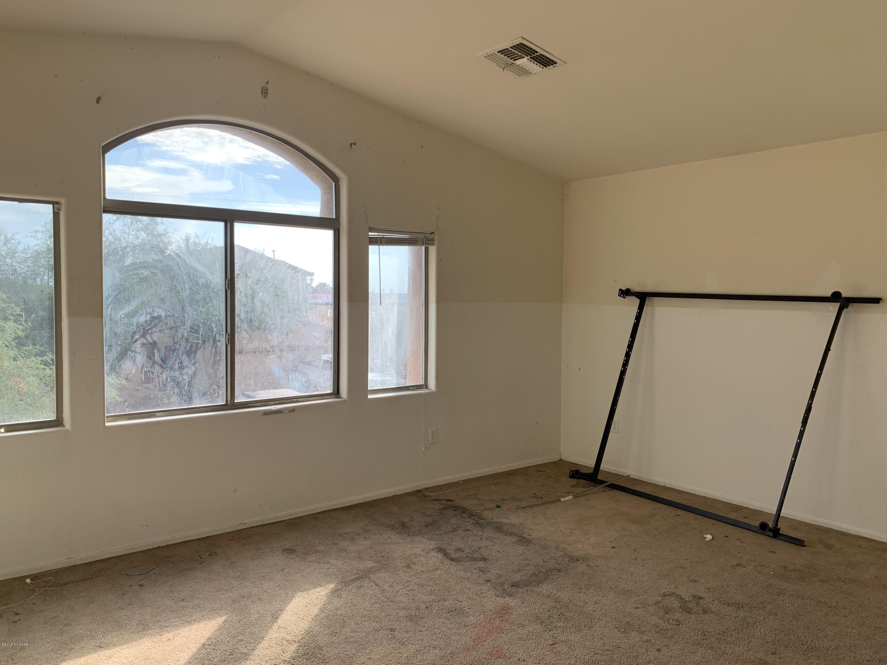 3711 Drexel Manor Stravenue