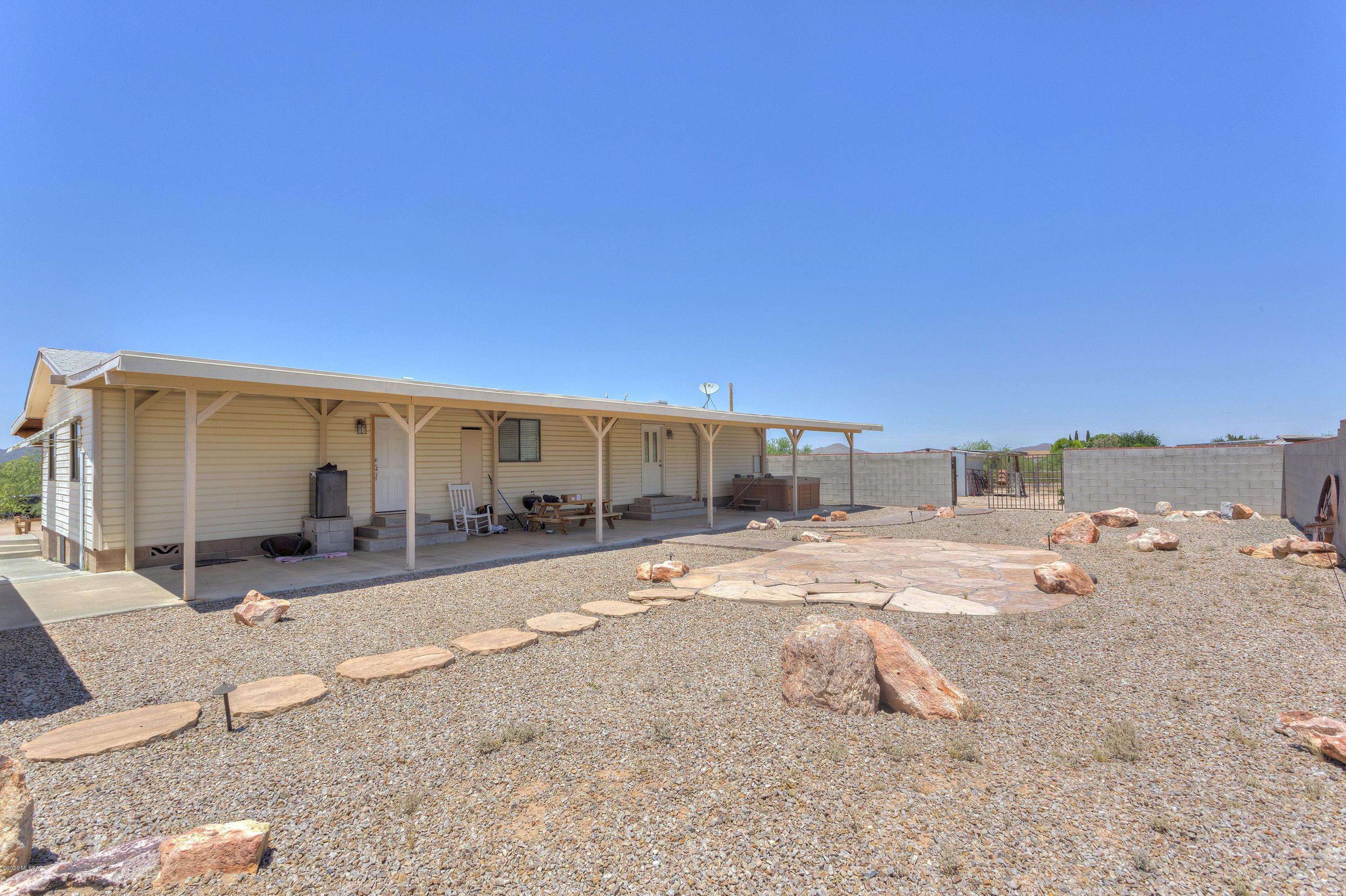 8801 S Silver Star Drive