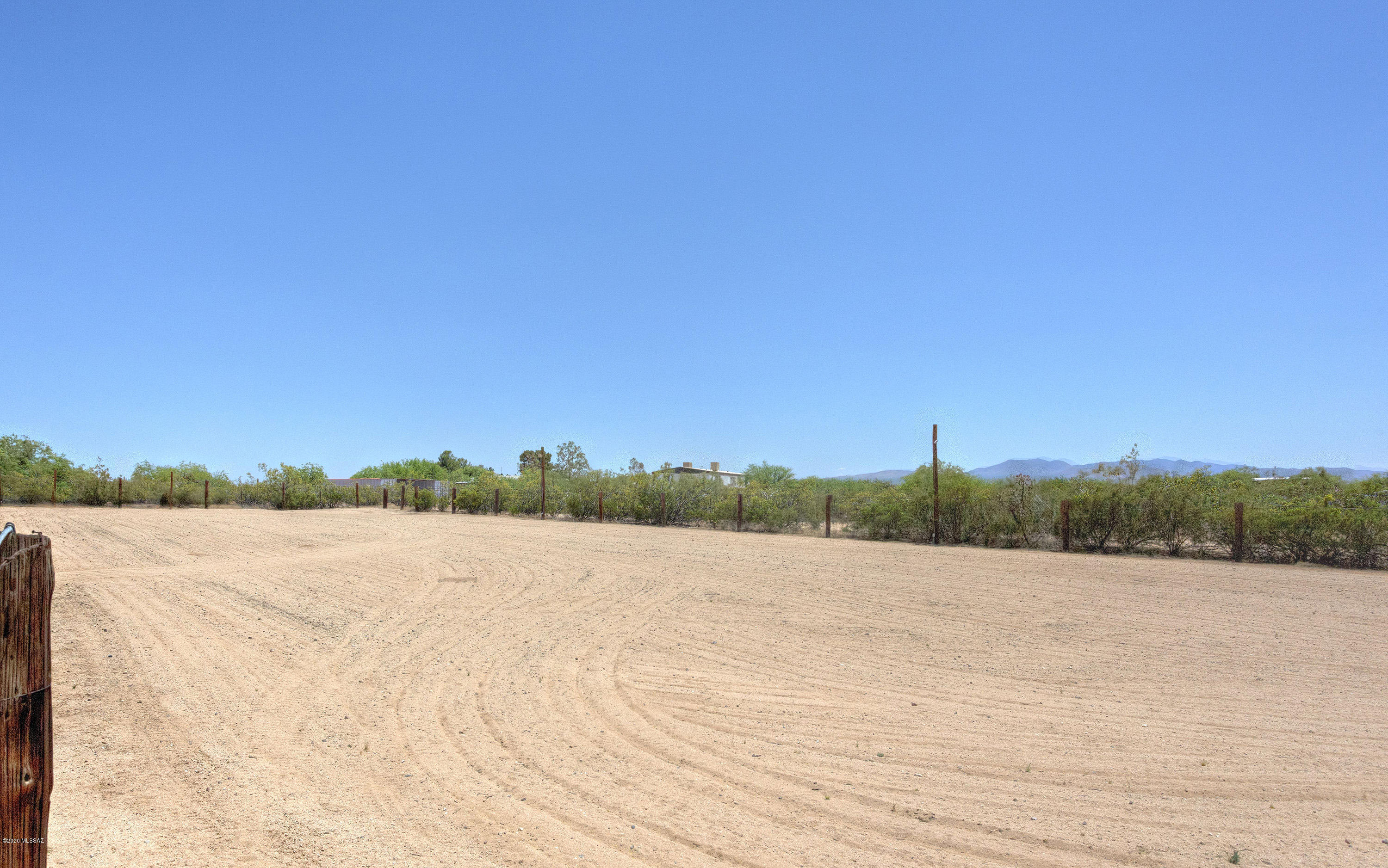 8801 S Silver Star Drive