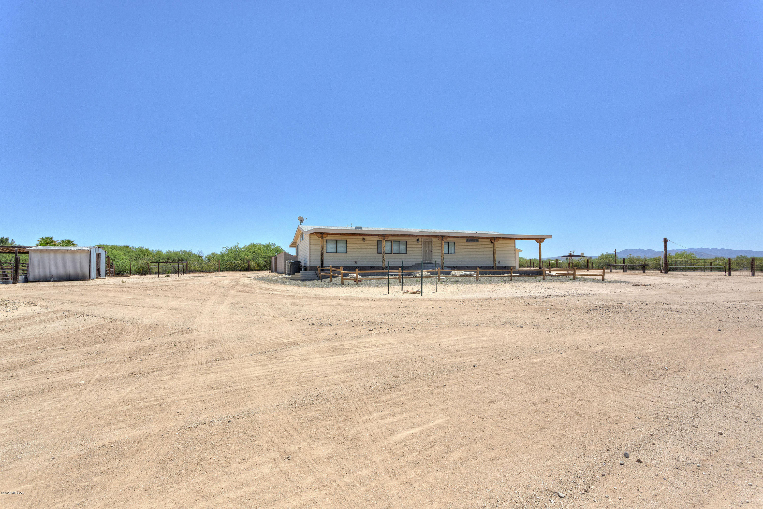 8801 S Silver Star Drive