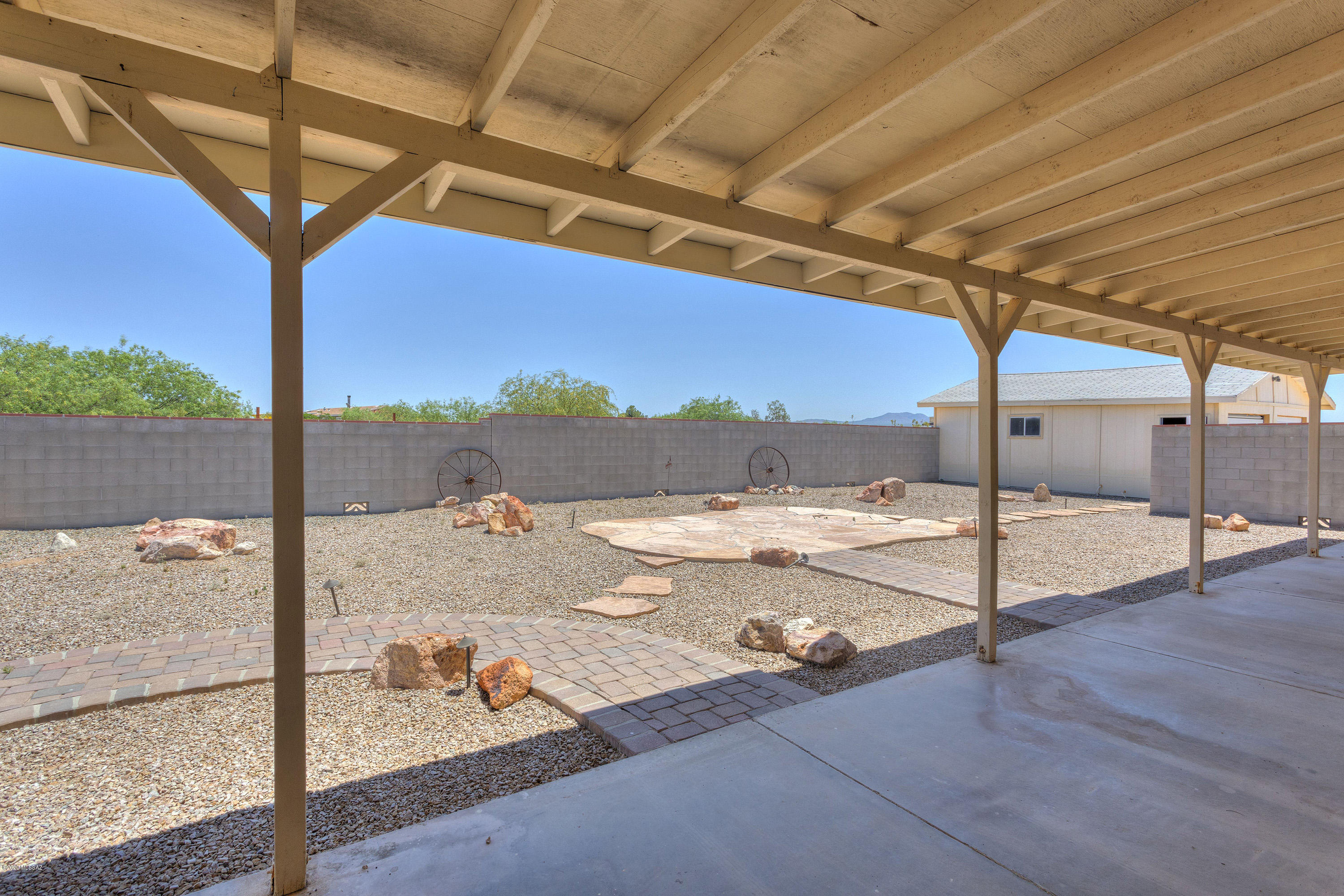 8801 S Silver Star Drive