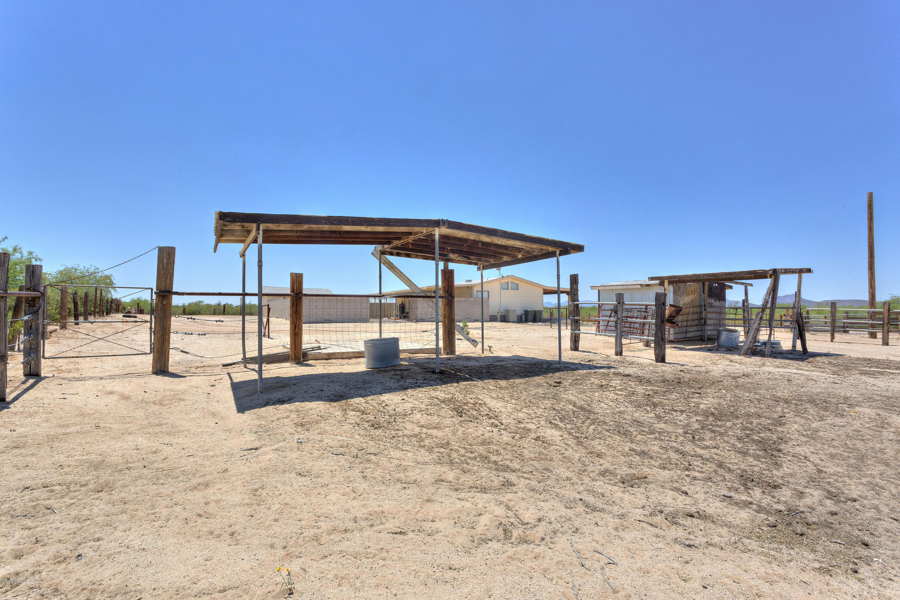 8801 S Silver Star Drive