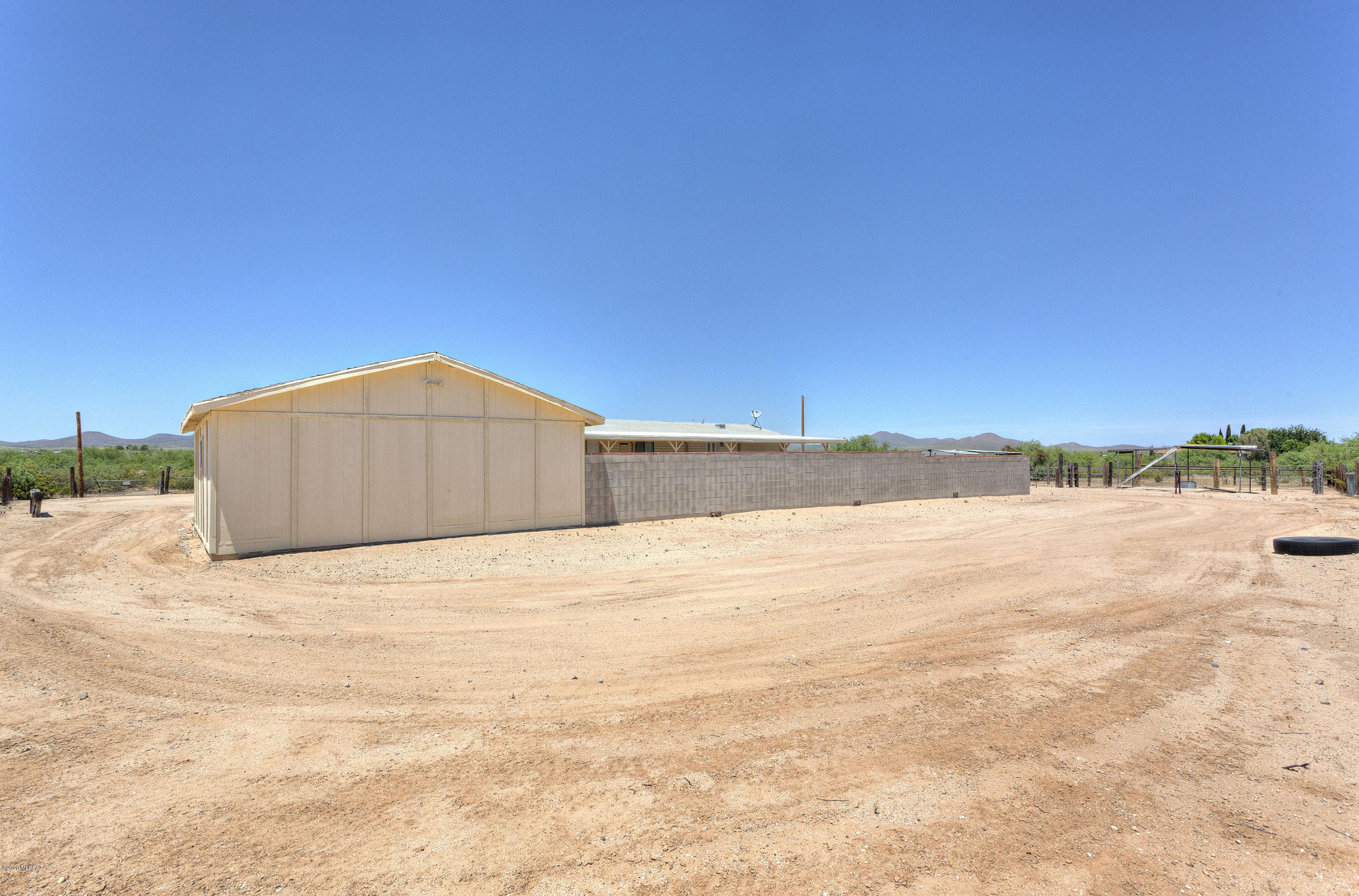 8801 S Silver Star Drive
