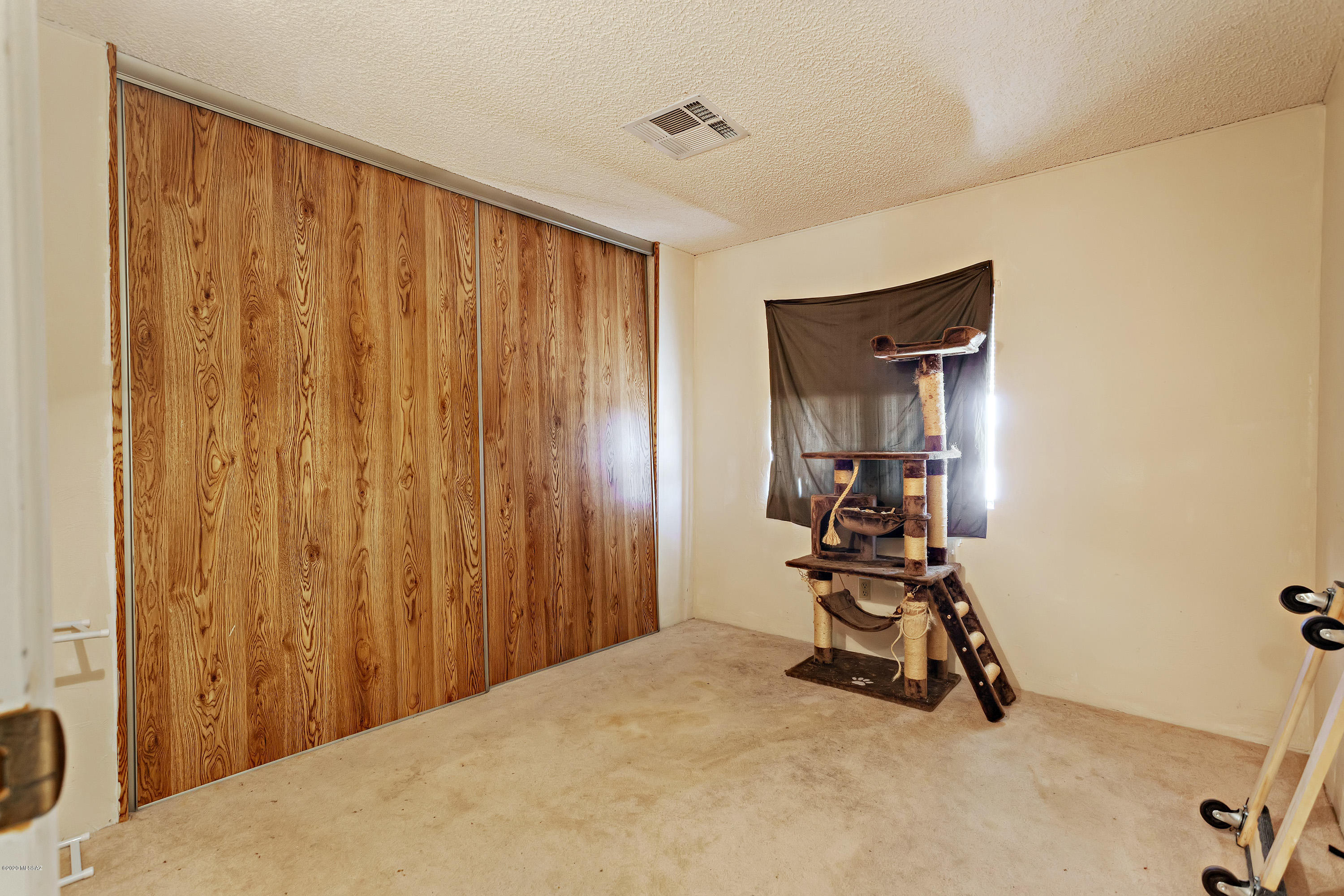 8801 S Silver Star Drive