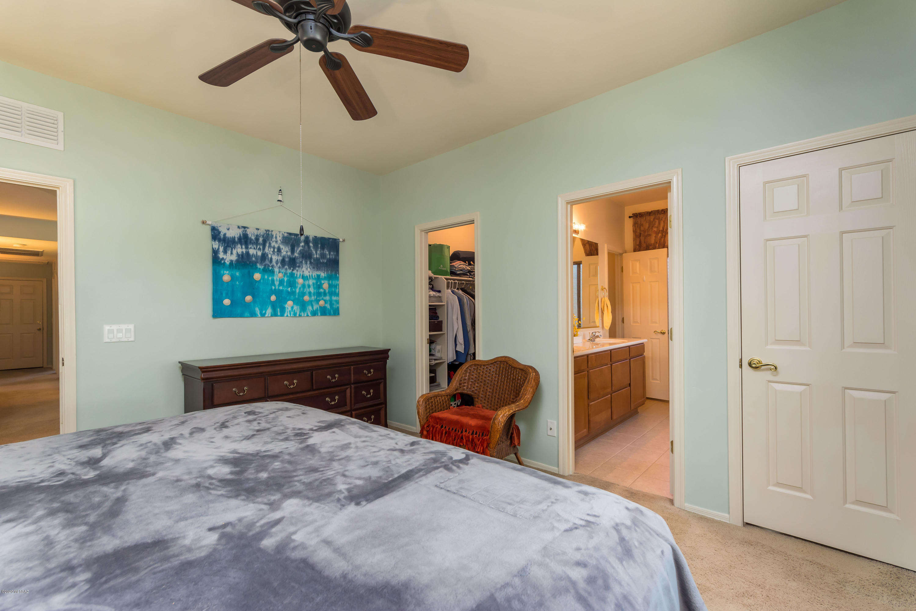 5562 W Crimson Bluff Drive