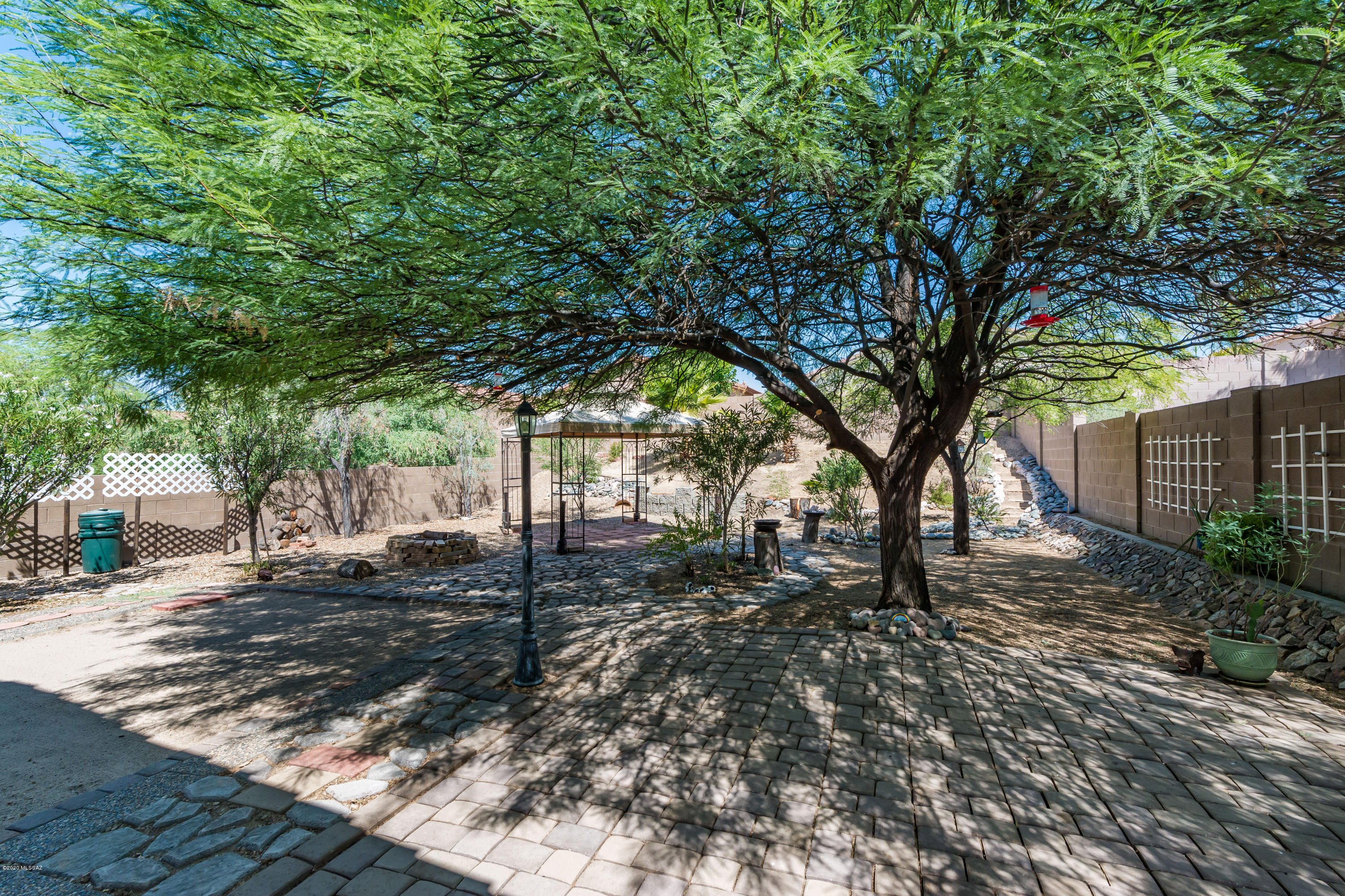 5562 W Crimson Bluff Drive