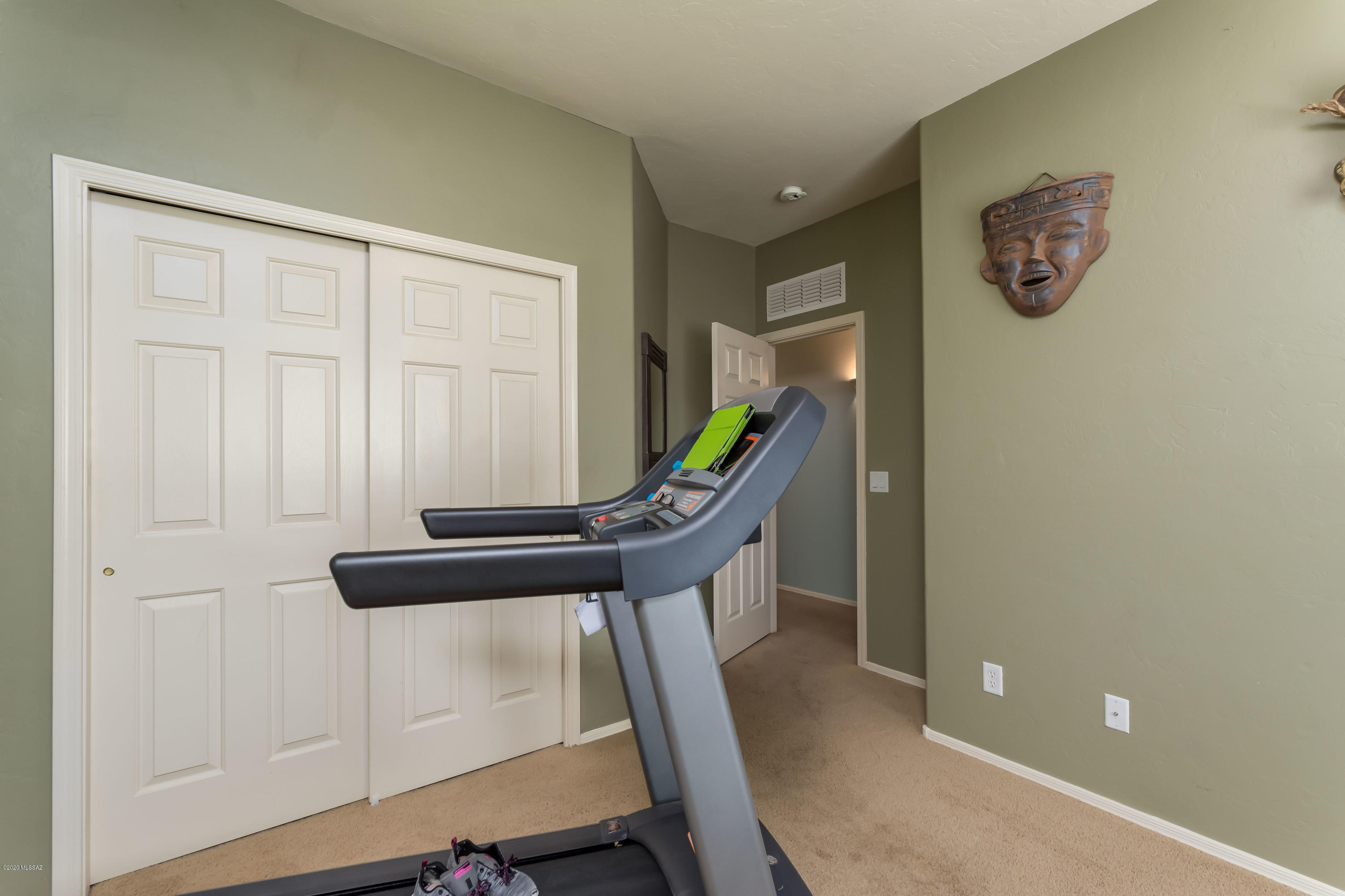 5562 W Crimson Bluff Drive
