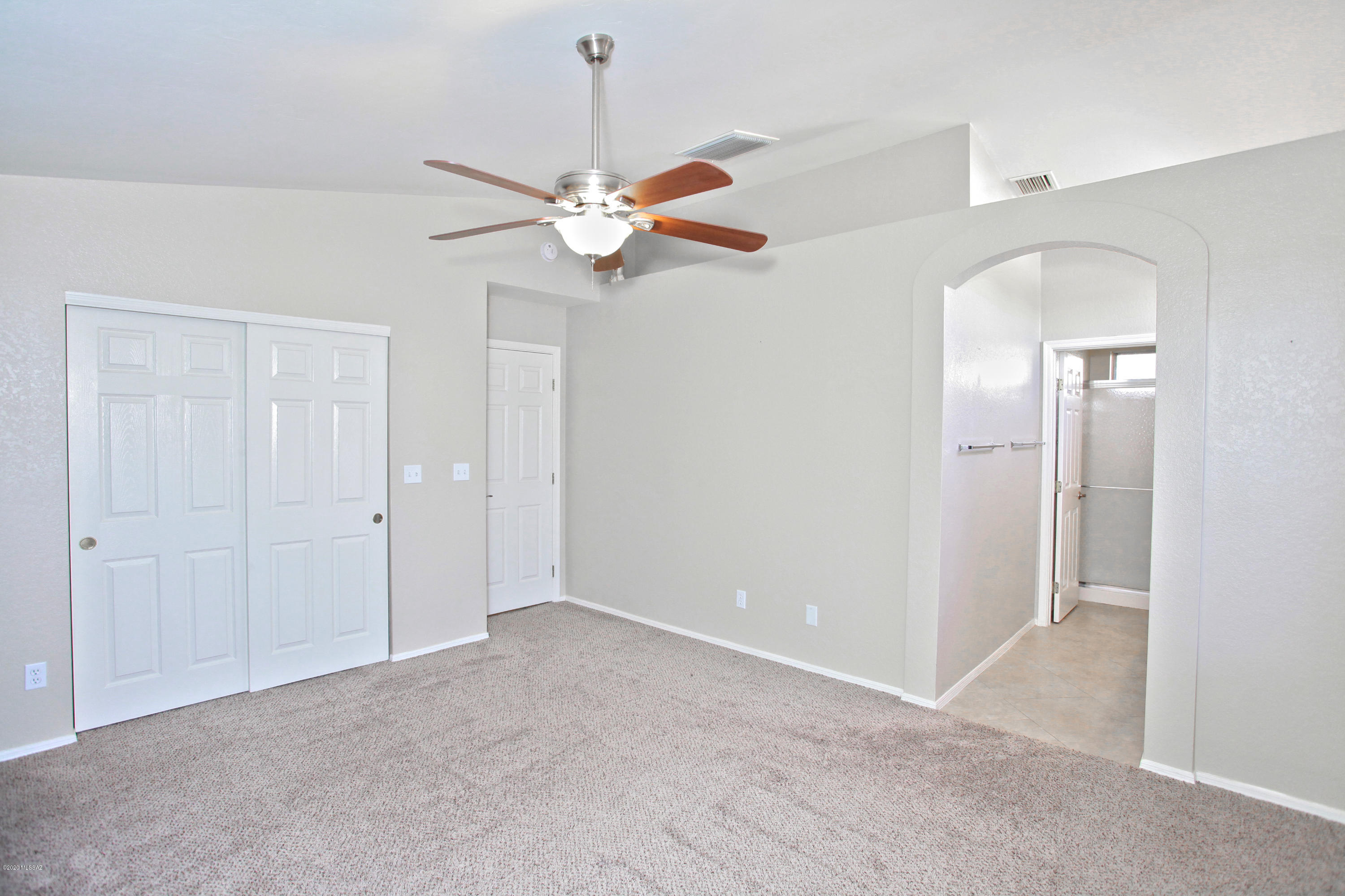 3464 W Sky Ridge Loop