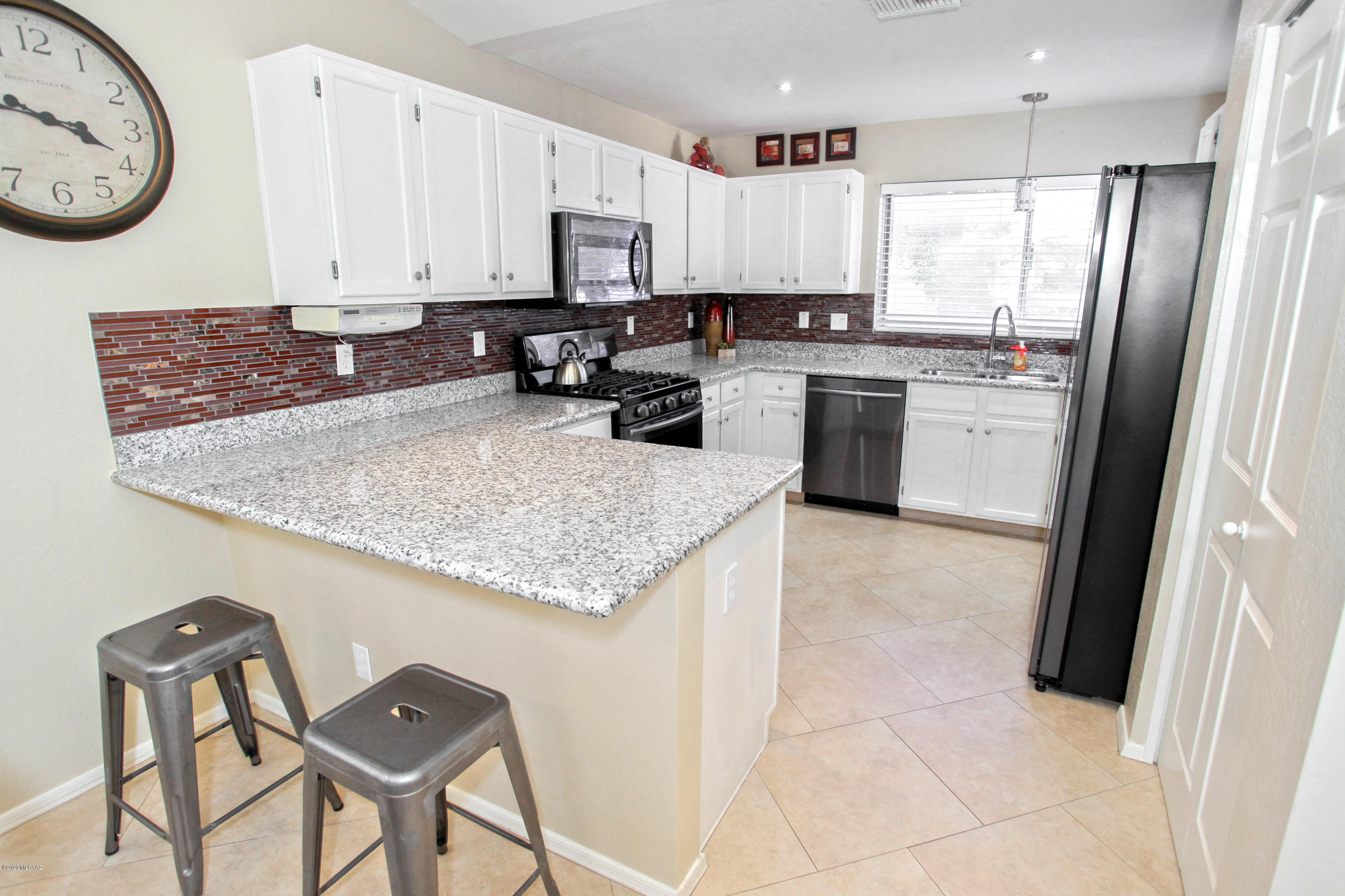 3464 W Sky Ridge Loop